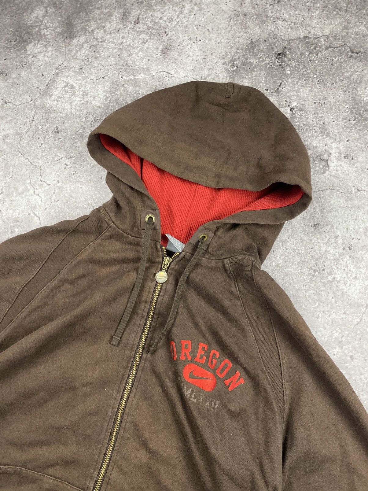 Nike × Vintage 00s Vintage Nike Oregon brown full zip Streetwear Japan Size US XL / EU 56 / 4 - 4 Thumbnail