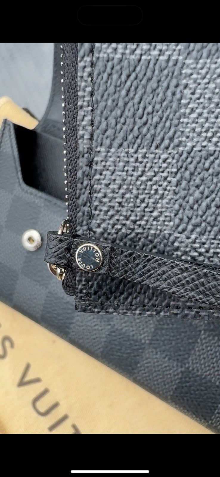 Louis Vuitton LOUIS VUITTON 🔥 BLACK AND GREY MONOGRAM POCKETBOOK (LIMITED) Size ONE SIZE - 17 Thumbnail