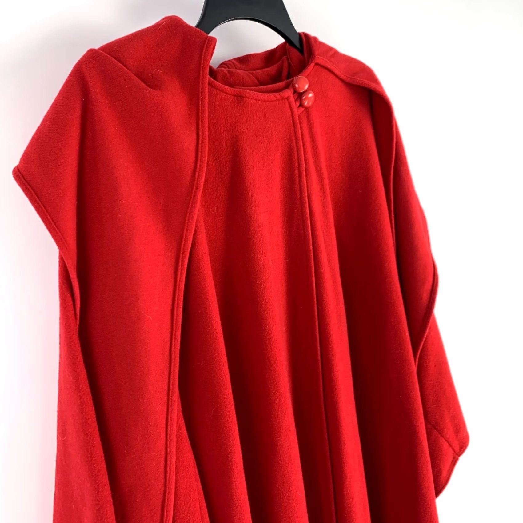 Vintage VINTAGE C'est Simone Coat Wool Cape Hooded Long Red Knit Wool C'est Simone Women 52" Large Coat Mens Womens Girls Size L / US 10 / IT 46 - 2 Thumbnail