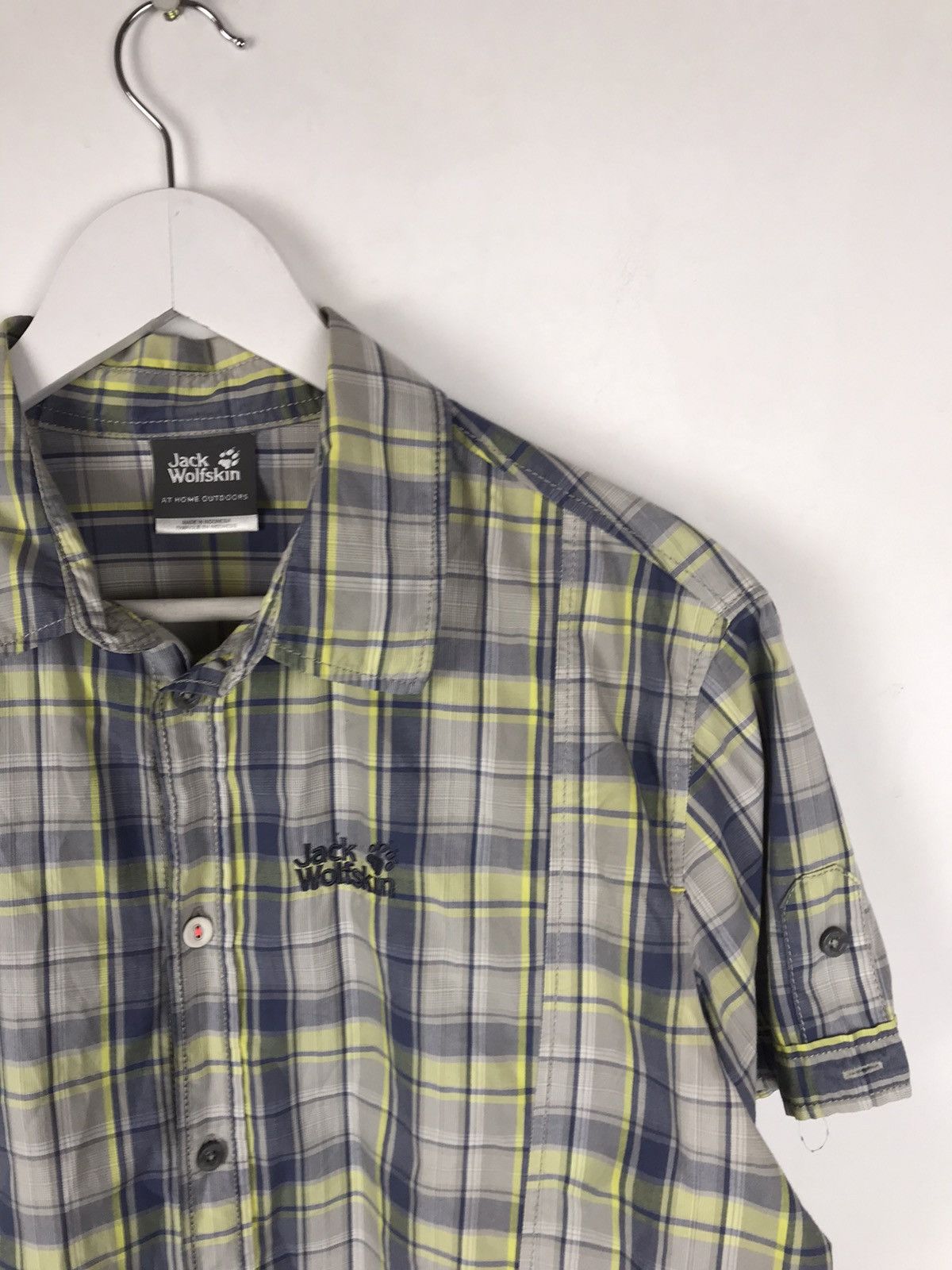 Jack Wolfskin Men’s M/50,Jack Wolfskin Quick Dry Short Sleeves Shirt,Activ Size US M / EU 48-50 / 2 - 4 Thumbnail