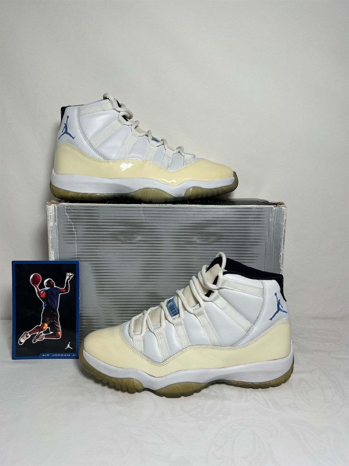 Jordan Brand Air Jordan 11 Retro Columbia Size US 10.5 / EU 43-44 - 1 Thumbnail