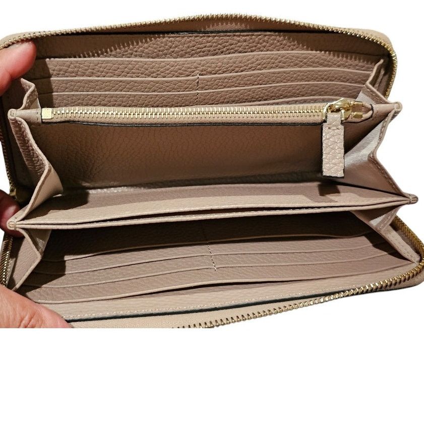 Valentino Garavani Rockstud Pebble Leather Zip Around Wallet