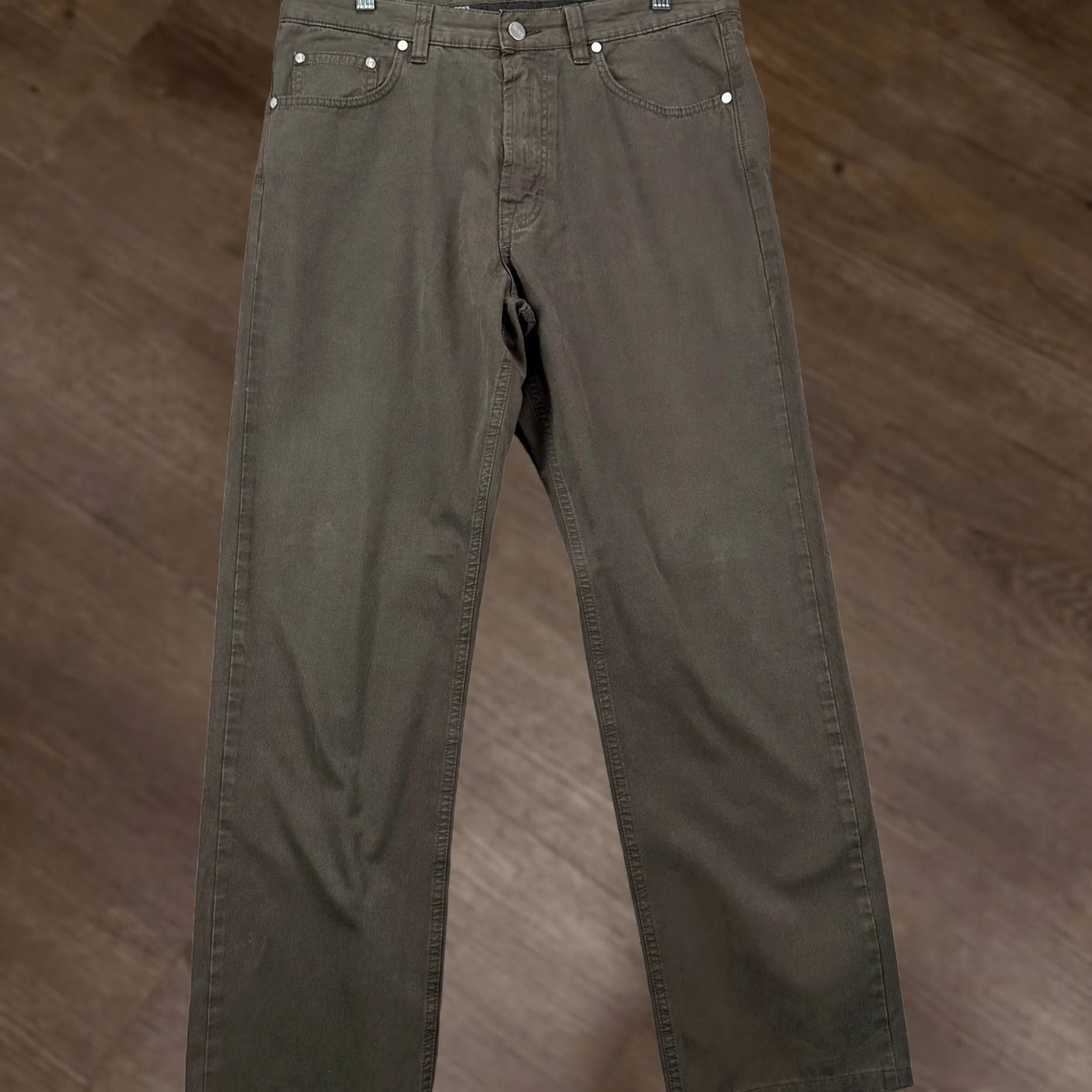 Hugo Boss BOSS Hugo Boss Jeans Straight Leg 5-Pocket Denim Brown Mens 35X34 Classic Fit EUC Size US 35 - 1 Thumbnail