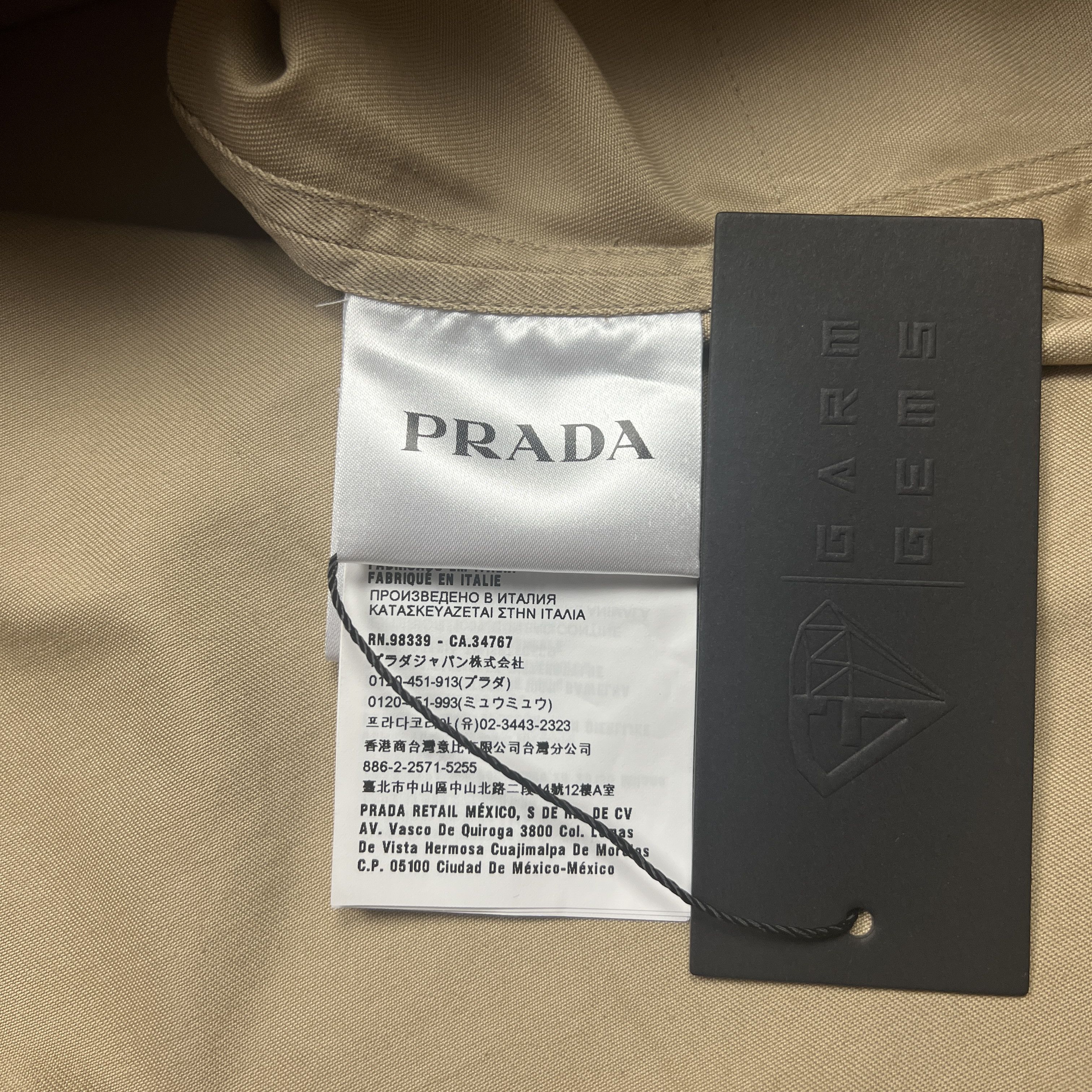 Prada Prada Logo Patches T-Shirt Size US M / EU 48-50 / 2 - 6 Thumbnail