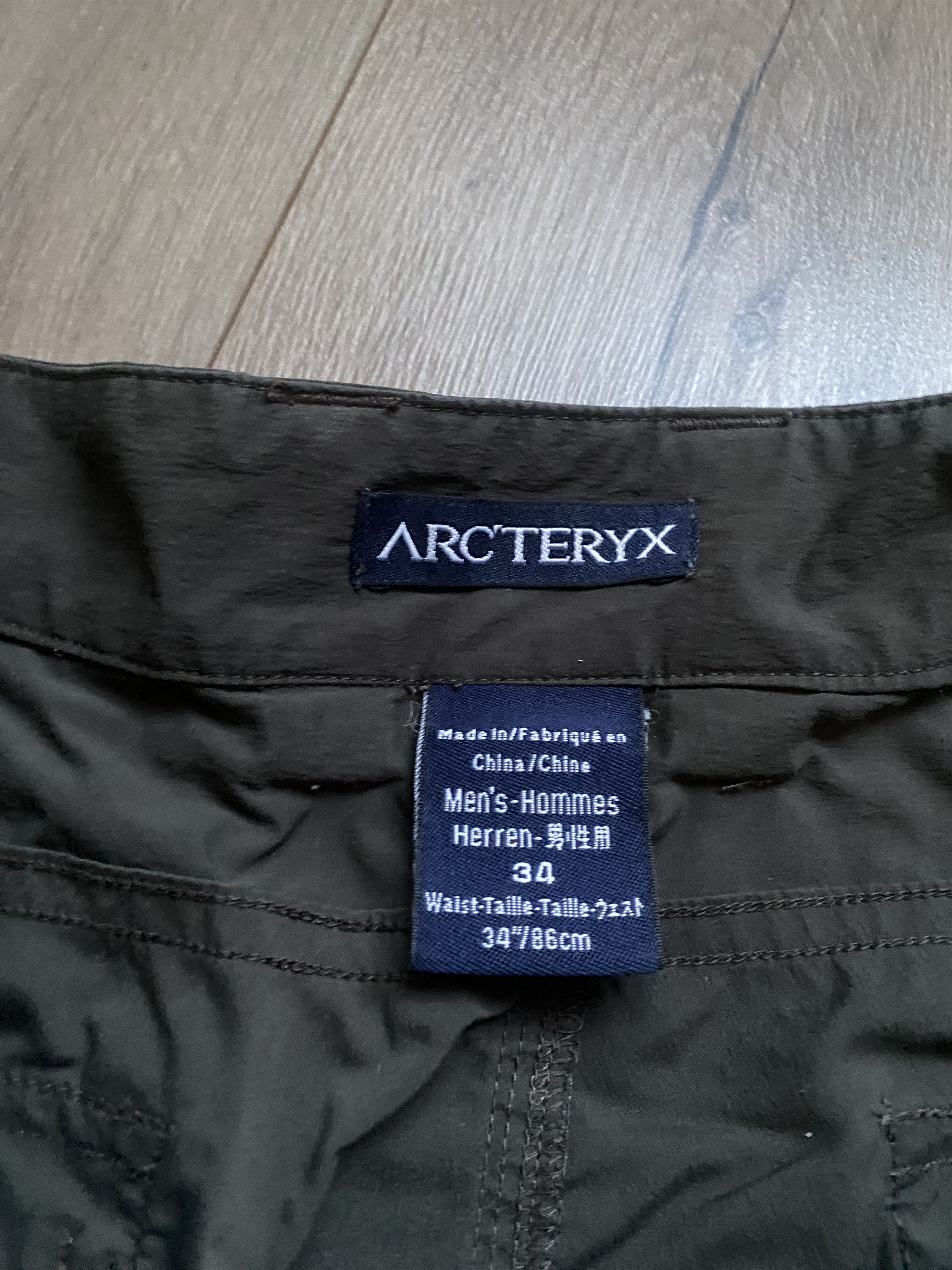 Arc'teryx Arcteryx naylon shirt beige Size US 34 / EU 50 - 4 Thumbnail