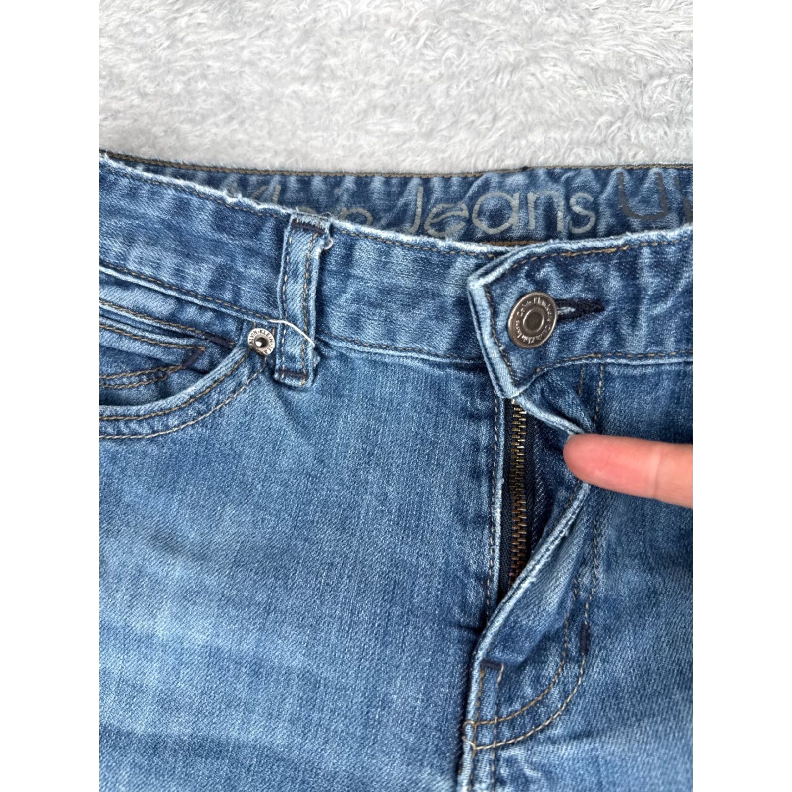 Calvin Klein VINTAGE Calvin Klein Jeans Women Bootcut Jeans 28x32 Blue Denim Low Rise Stretch 90s Girls Size 28" / US 6 / IT 42 - 5 Thumbnail