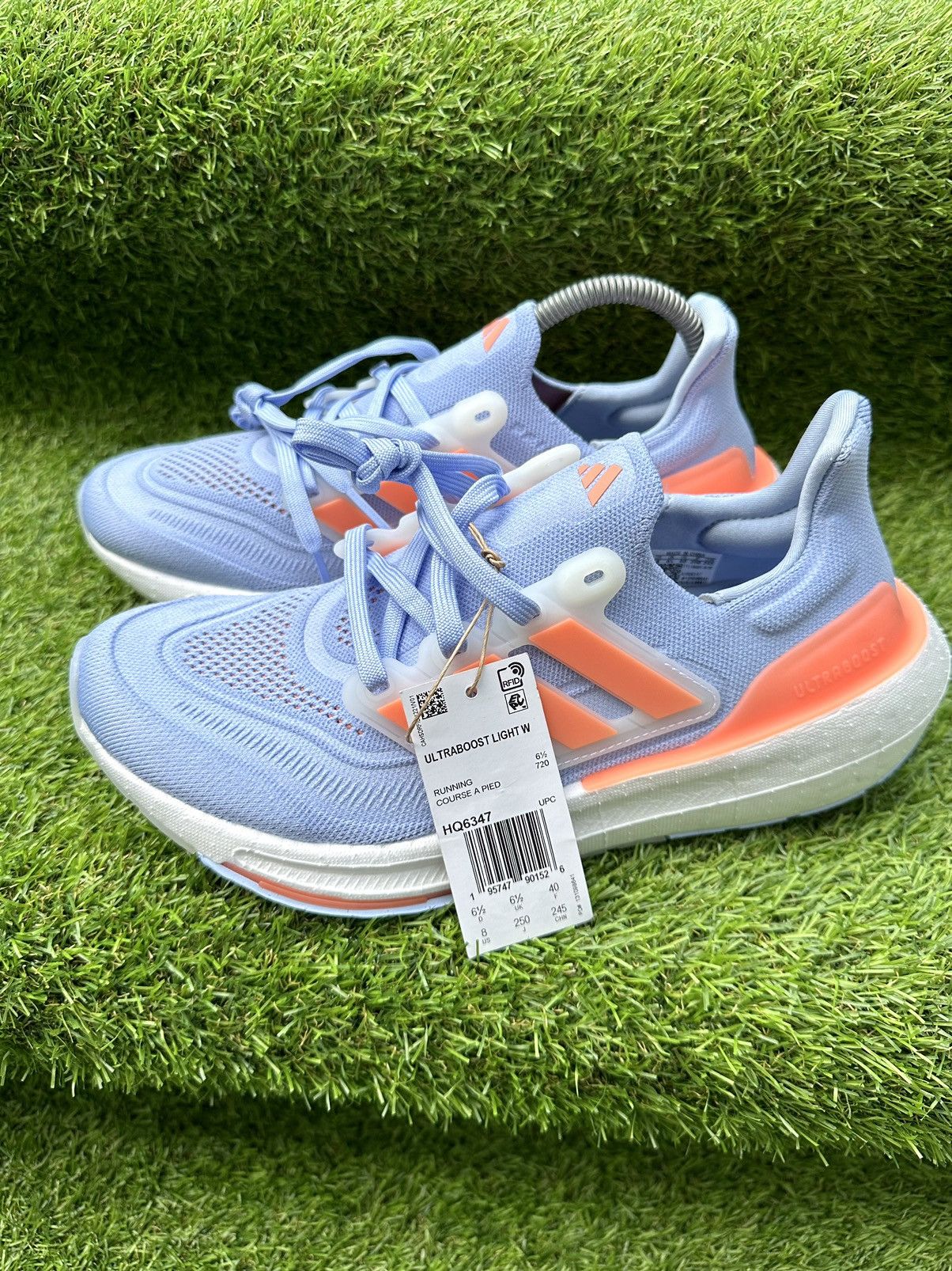 Adidas Women’s shoes Adidas Ultraboost Light Brand new Running Size US 8 / IT 38 - 6 Thumbnail