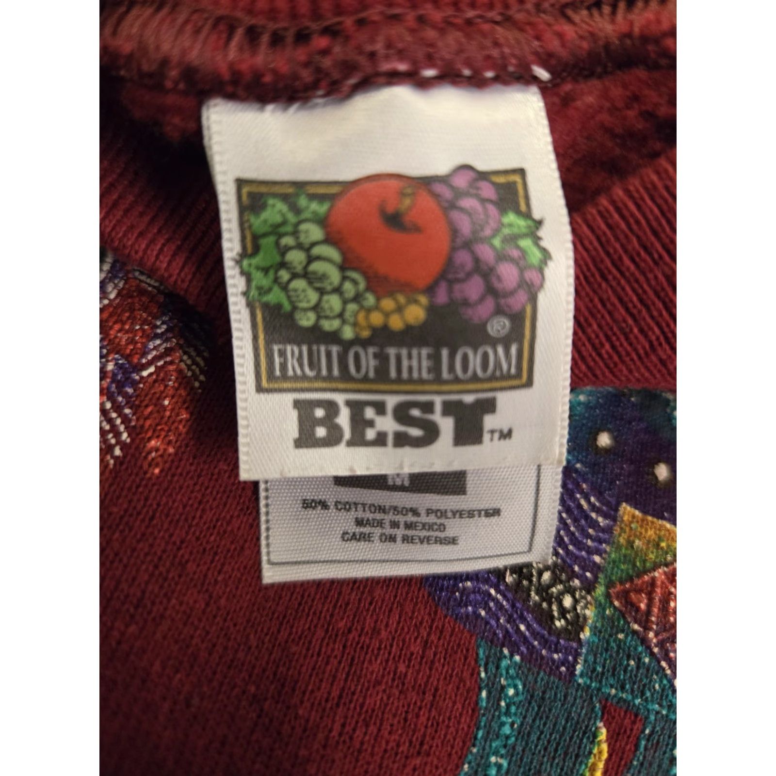 Fruit Of The Loom Fruit of the Loom Sweatshirt Mens Medium Crewneck Embroidered Southwest Kachina Red Graphic Print Fleece Size US M / EU 48-50 / 2 - 3 Thumbnail