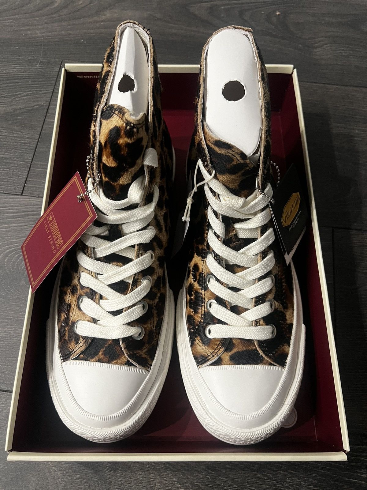 Converse Converse First String Size US 8.5 / EU 41-42 - 1 Thumbnail
