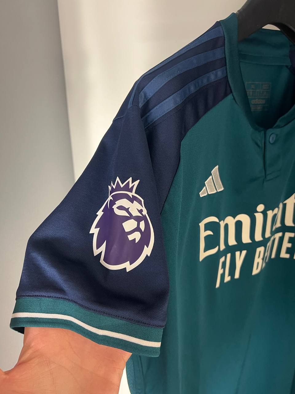 Vintage VERY RARE ADIDAS FC ARSENAL LONDON ENGLAND SOCCER JERSEY Y2K Size US XL / EU 56 / 4 - 5 Thumbnail