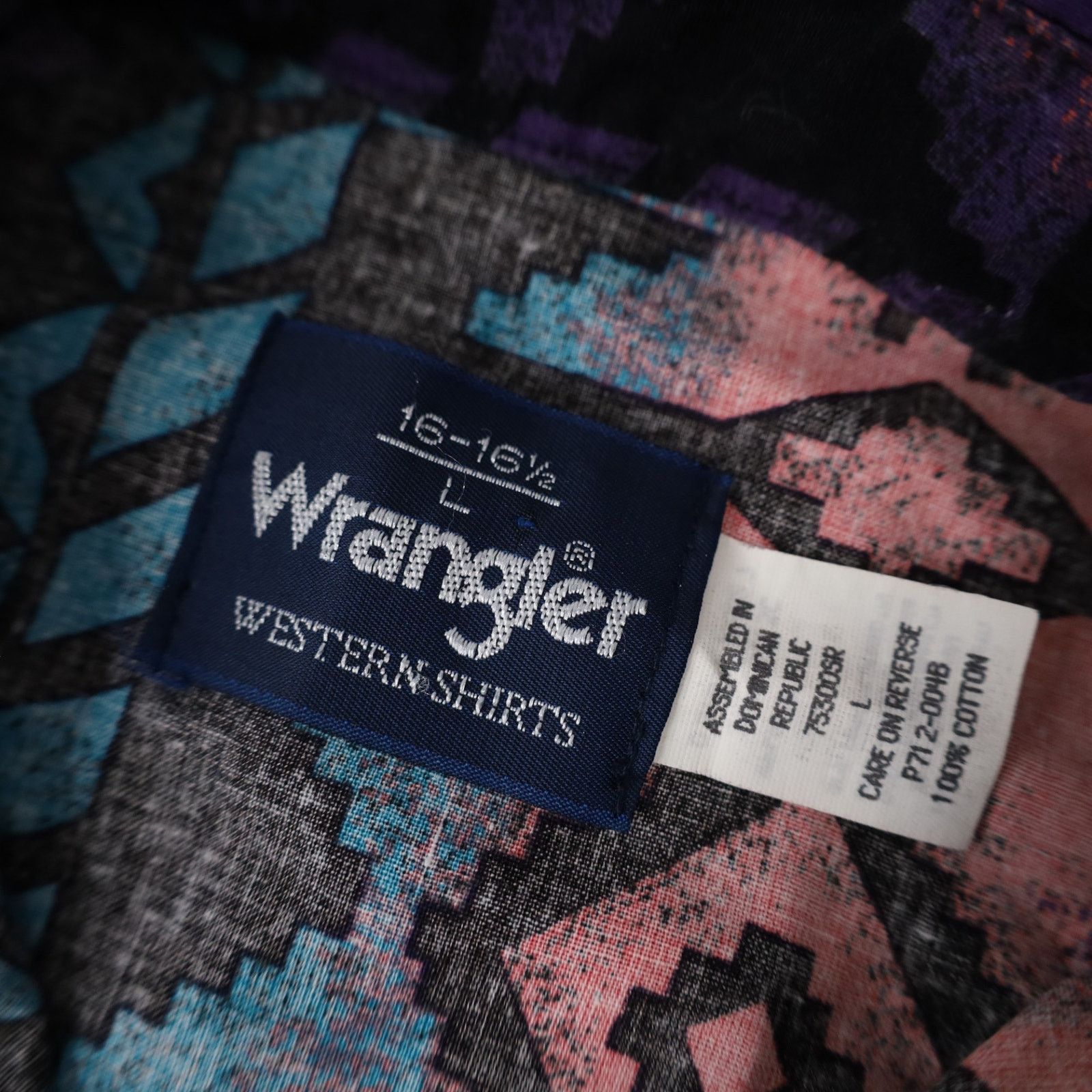 Vintage × Wrangler Vintage Wrangler Vibrant Southwestern Print Cowboy Shirt Size US L / EU 52-54 / 3 - 6 Thumbnail