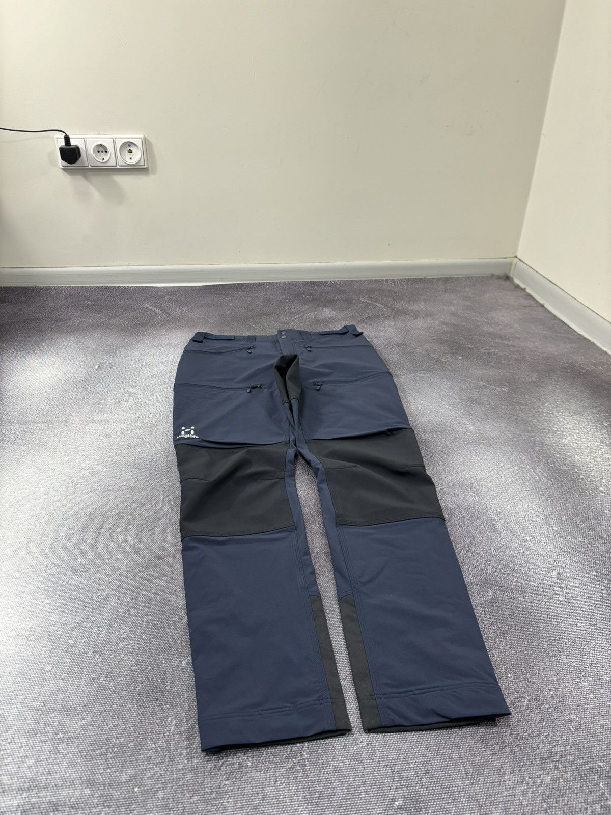 Haglofs Haglofs Women’s Rugged Standard Outdoor Hiking Pants Size 30" / US 8 / IT 44 - 3 Thumbnail