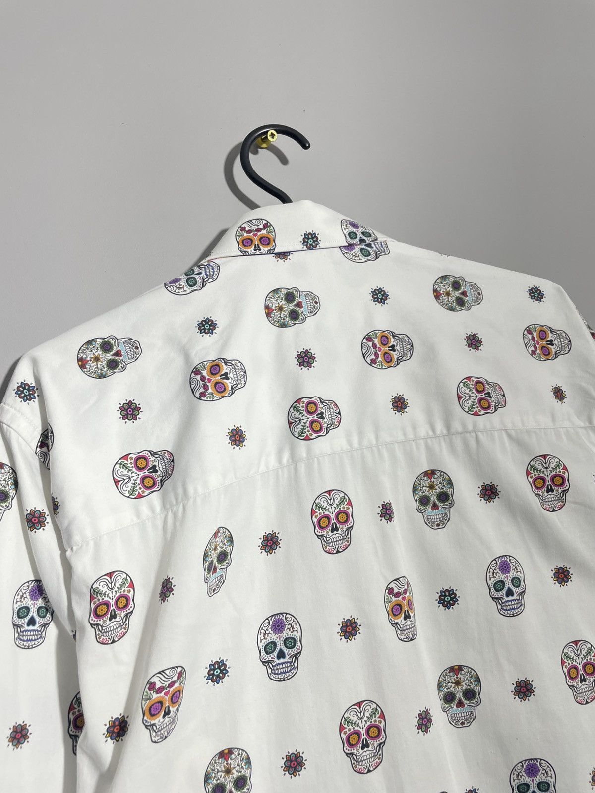 Other Claudio Luigli Men’s Skull Pattern Shirt size M Size US M / EU 48-50 / 2 - 8 Thumbnail