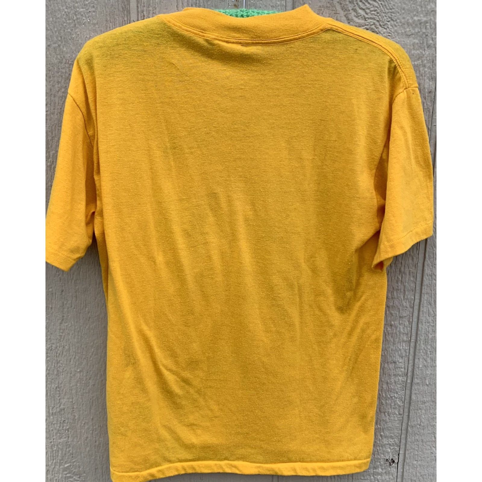 Vintage vintage I survived Utah peak experience snowbird April 86 graphic tee t-shirt L Miller Mens Crew Neck Short Sleeve Yellow 80s nature USA Size US L / EU 52-54 / 3 - 4 Thumbnail