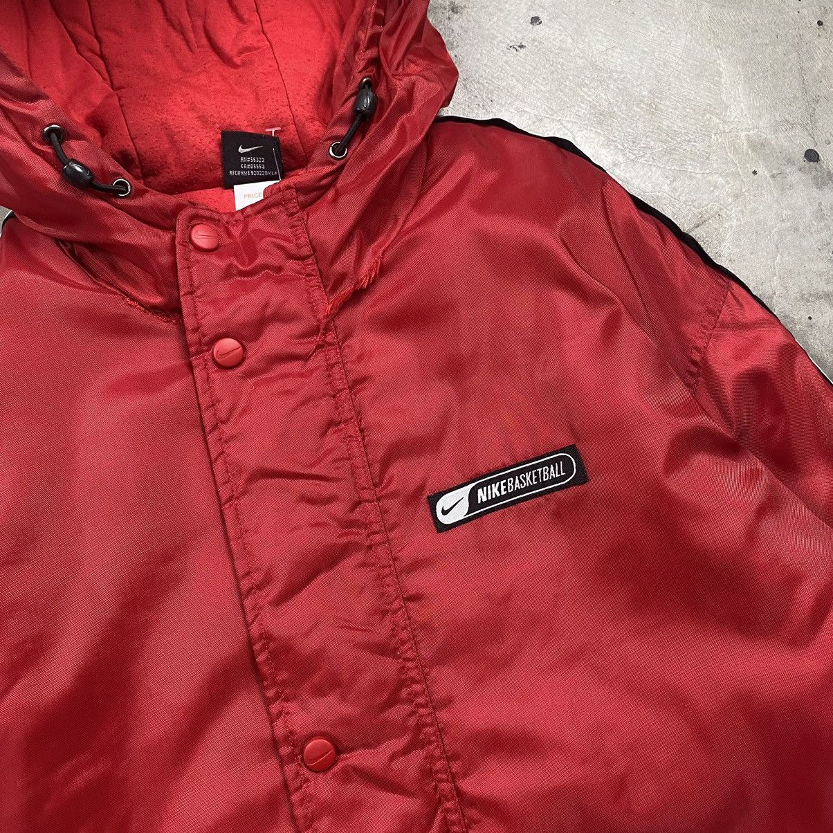 Nike y2k Nike Double Layer Hooded Coach Jacket Size US L / EU 52-54 / 3 - 2 Thumbnail
