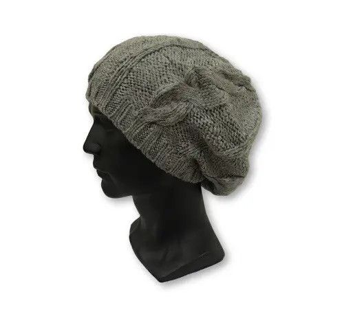 Japanese Brand × Uniqlo Japanese Brand Uniqlo Plain Beanie Hat Size ONE SIZE - 1 Thumbnail