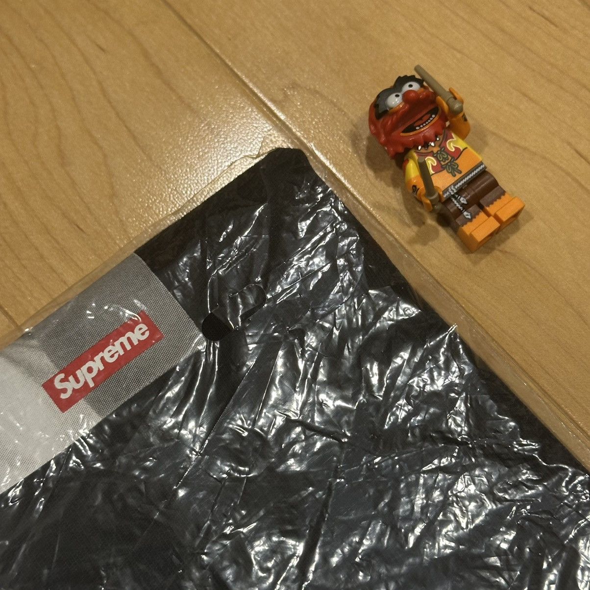 Jordan Brand × Supreme Supreme®/Jordan® Biggie S/S Top Size US L / EU 52-54 / 3 - 8 Thumbnail