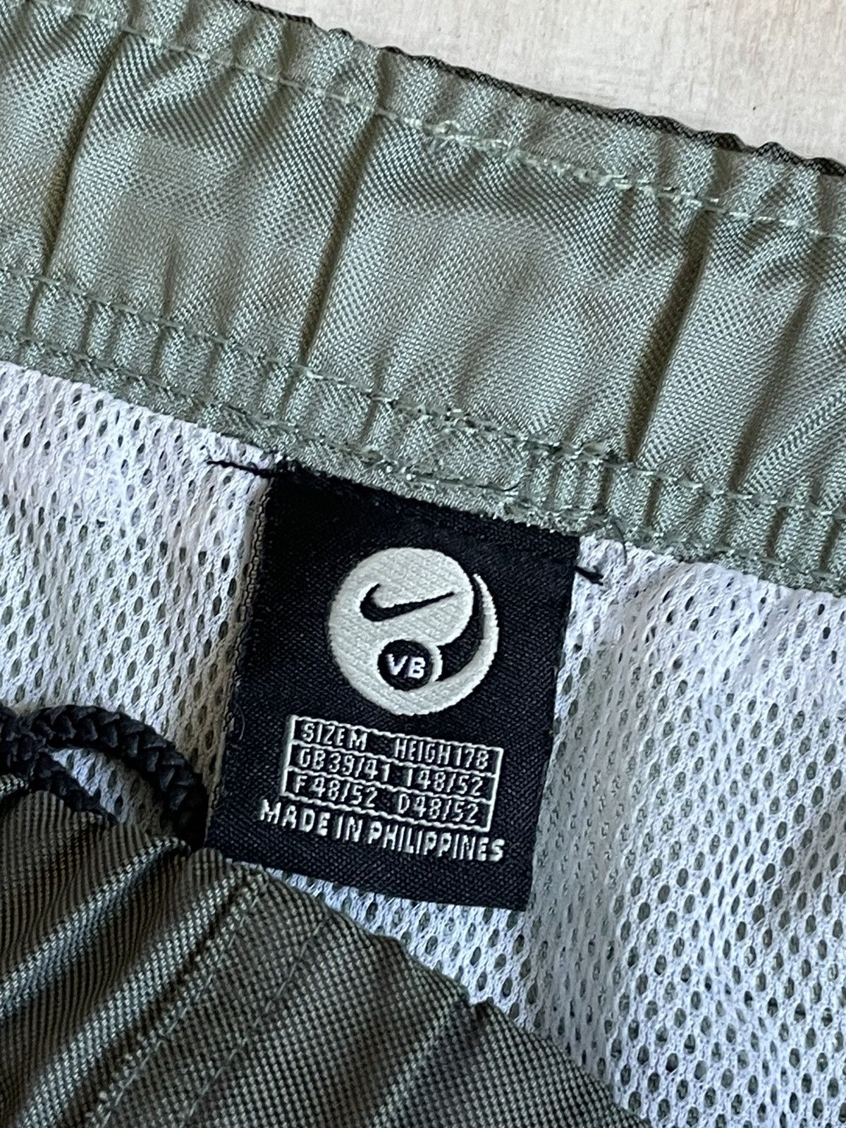 Nike × Vintage Vintage Nike VB 00’s Nylon Shorts Y2K Swoosh Drill RARE Size US 33 - 8 Thumbnail