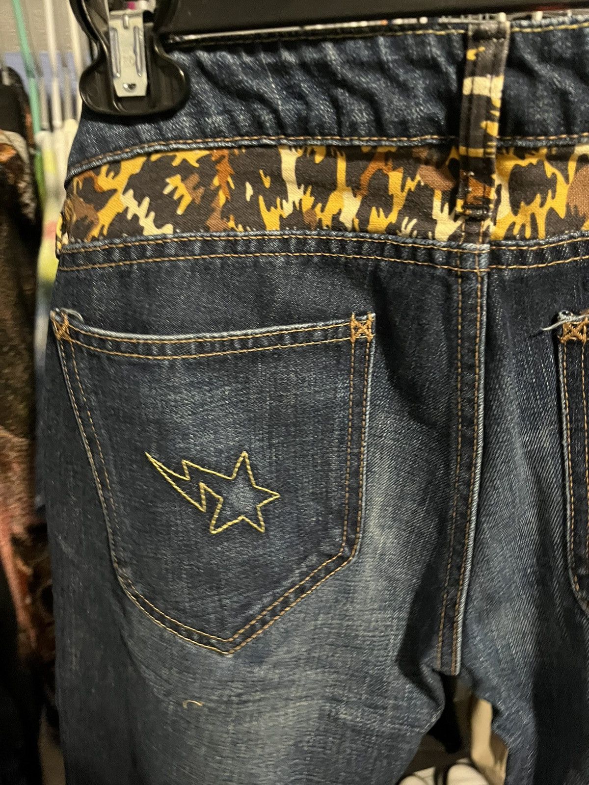 Bape Bape Camo Star Jeans Size 28" / US 6 / IT 42 - 2 Thumbnail