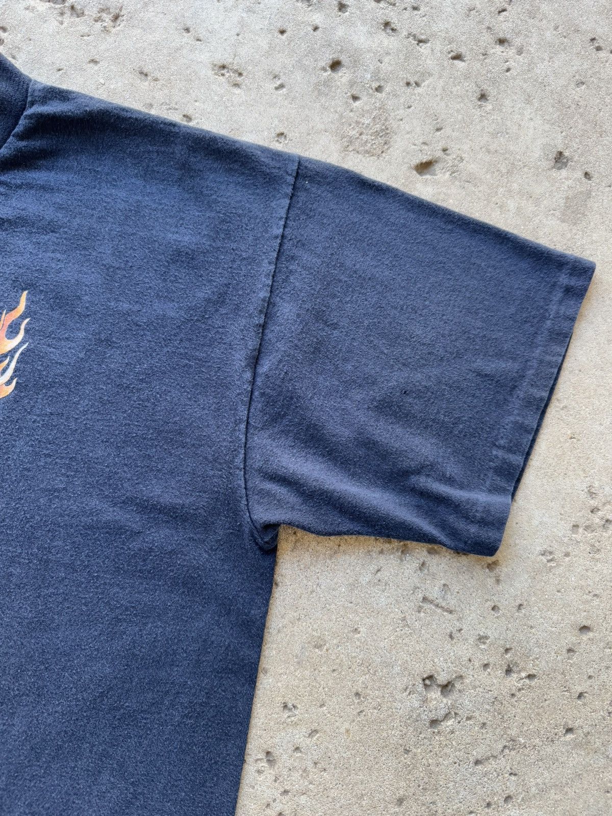 Harley Davidson × Vintage Vintage 90’s/00s Harley Davison Flame Eagle Faded T-shirt XL Size US XL / EU 56 / 4 - 3 Thumbnail