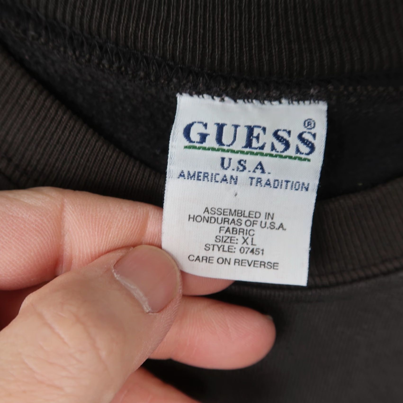 Guess VINTAGE Guess Jeans Sweatshirt Crewneck XL Black Distressed 90s Logo Mens Pullover Size US XL / EU 56 / 4 - 5 Thumbnail