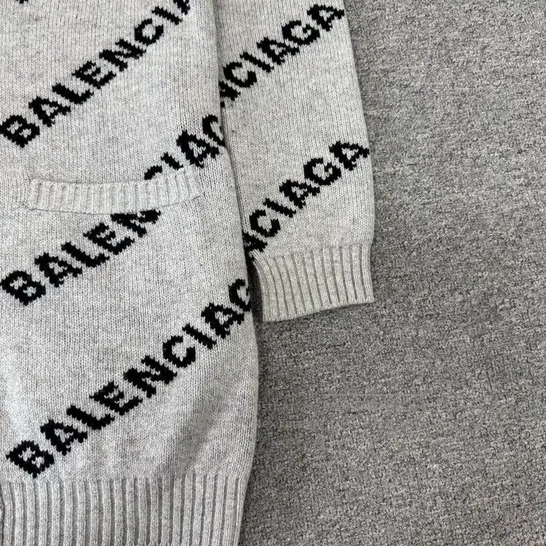 Balenciaga Balenciaga Gray Barrage Printed V-Neck Knit Cardigan Size US S / EU 44-46 / 1 - 3 Thumbnail