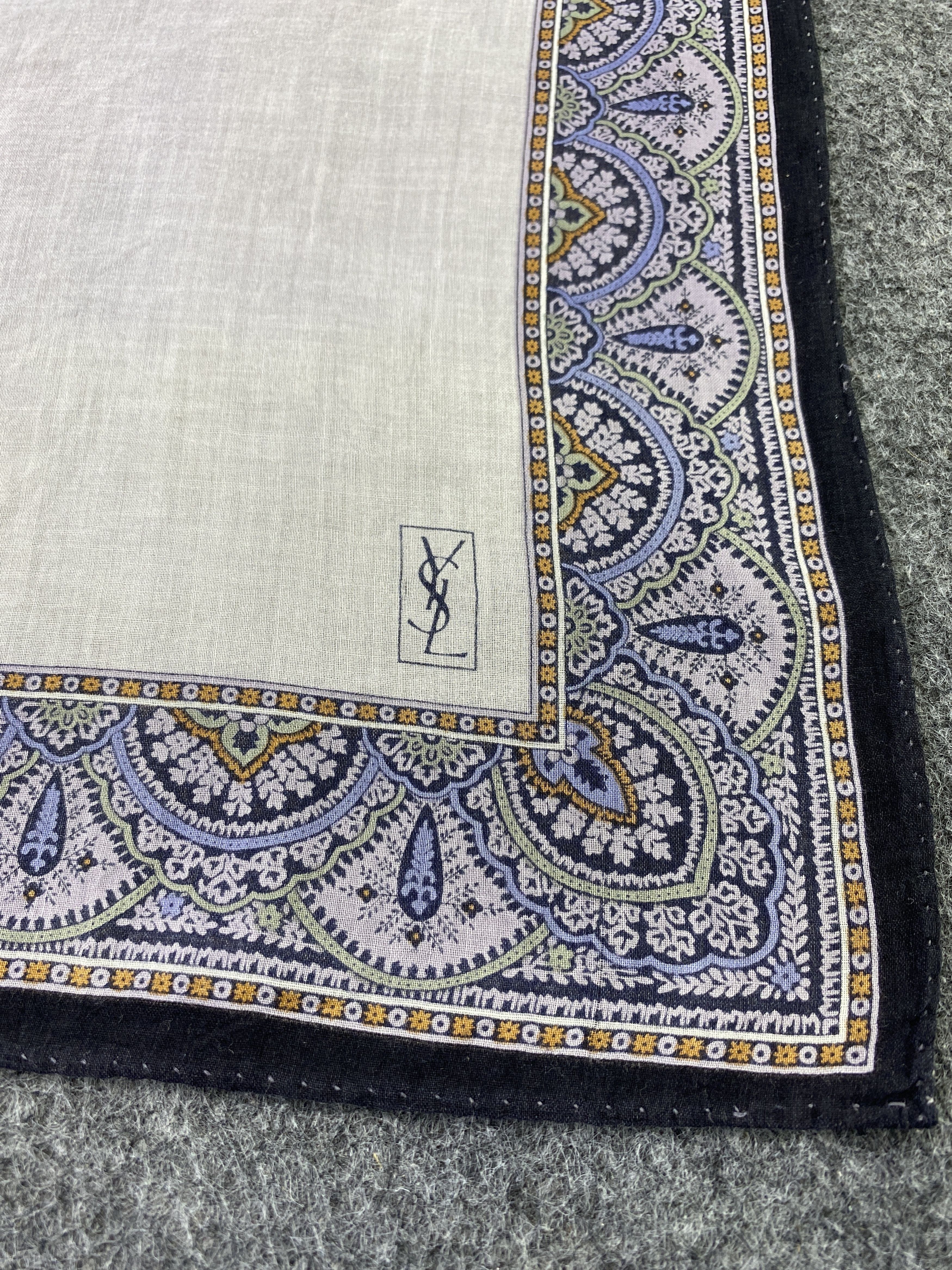 Yves Saint Laurent Yves Saint Laurent Handkerchief / Bandana / Neckerchief-B449 Size ONE SIZE - 5 Thumbnail