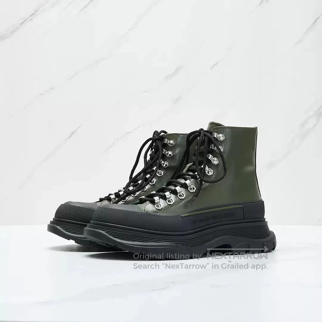 Alexander McQueen Alexander McQueen Women's Platform Martin Boots. Size US 6 / IT 36 - 1 Thumbnail
