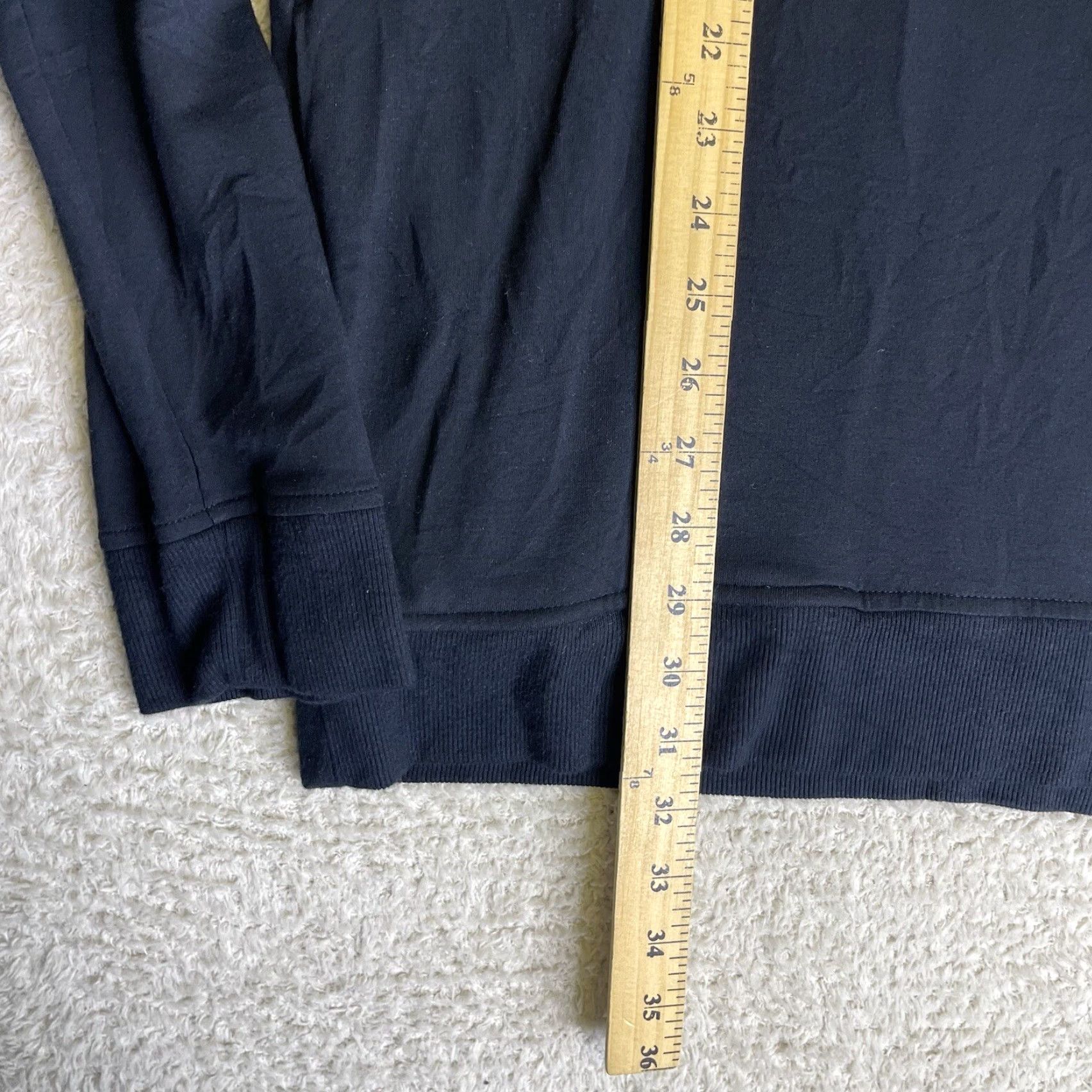TravisMathew Travis Mathew Shirt Mens Large Newport Black 1/4 Zip Performance Activewear Golf Shirt Men Large Black 1/4 Zip Embroidered Logo Zip Performance Golf Size US L / EU 52-54 / 3 - 6 Thumbnail