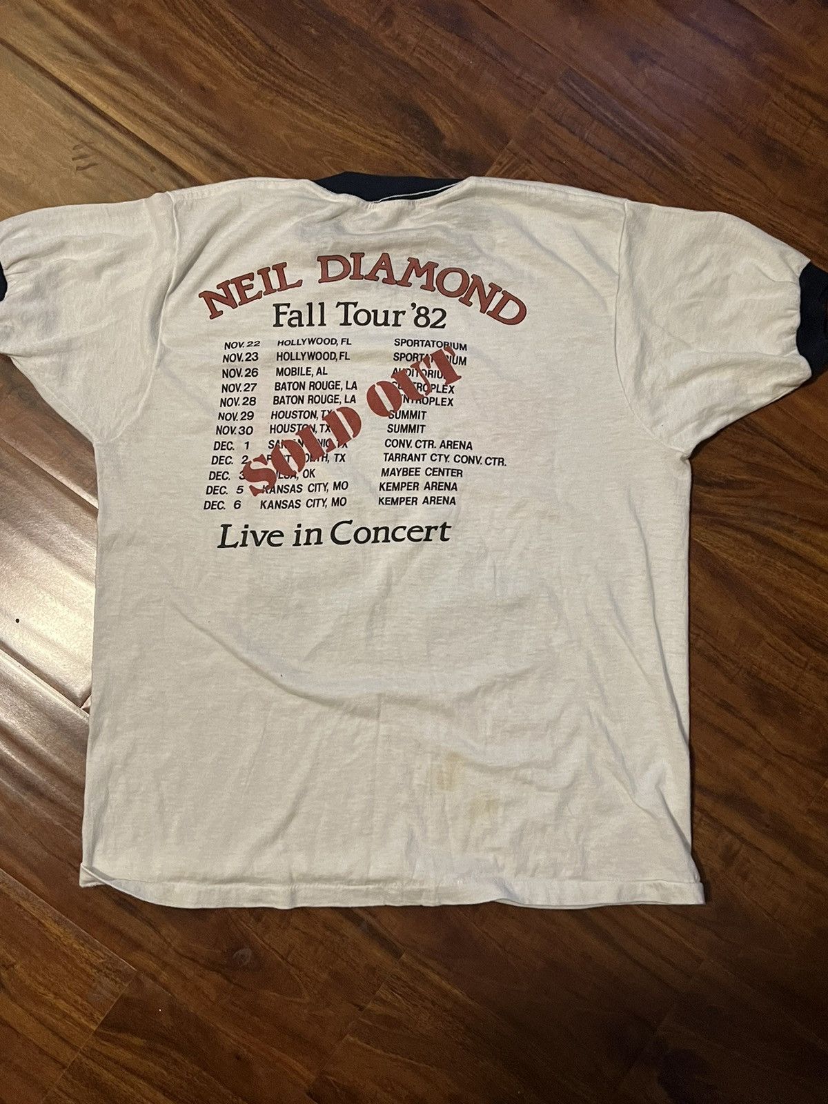 Band Tees × Vintage Neil Dianmond Fall Tour 82 Tee Size US M / EU 48-50 / 2 - 2 Thumbnail