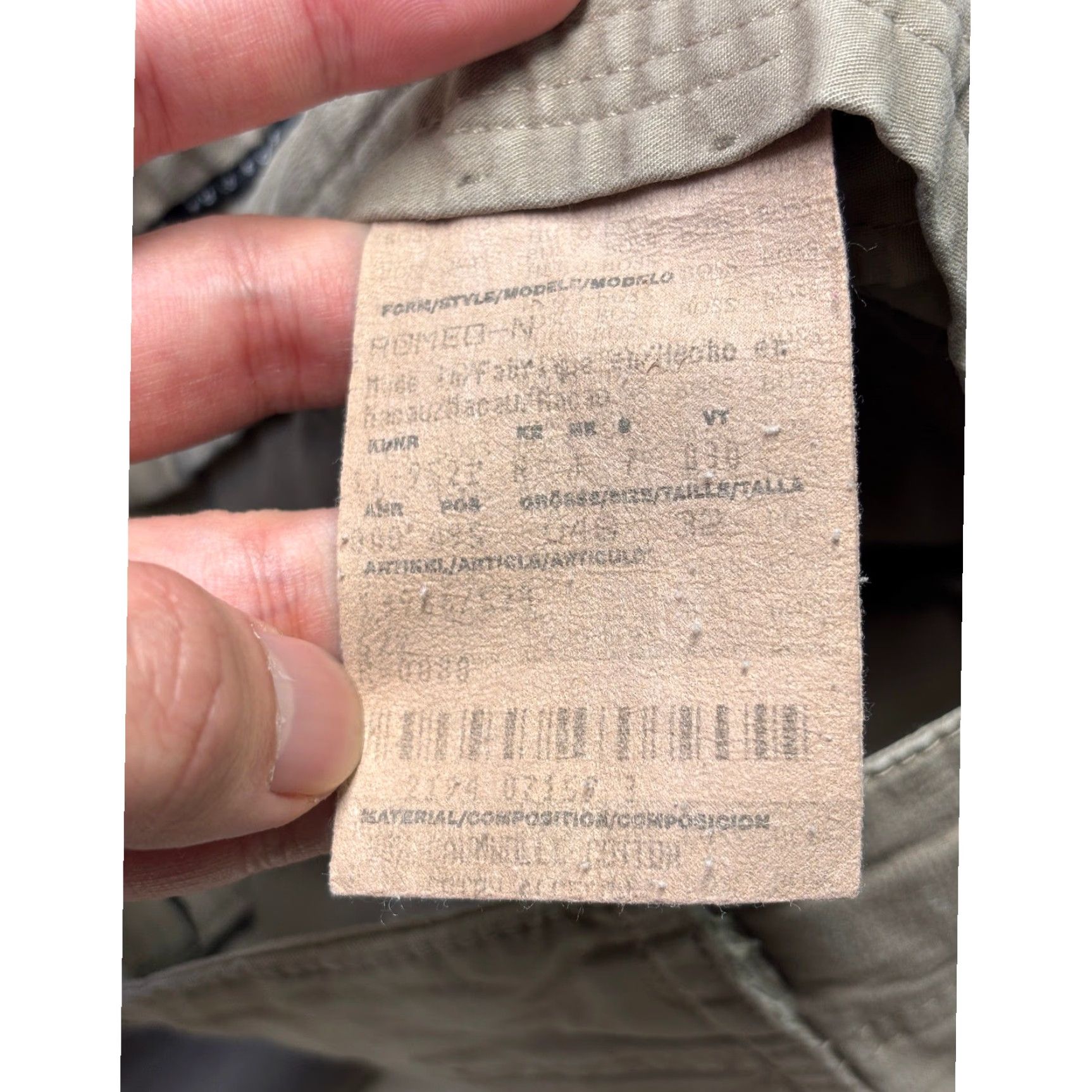 Hugo Boss VINTAGE? No. Size US 32 / EU 48 - 5 Thumbnail