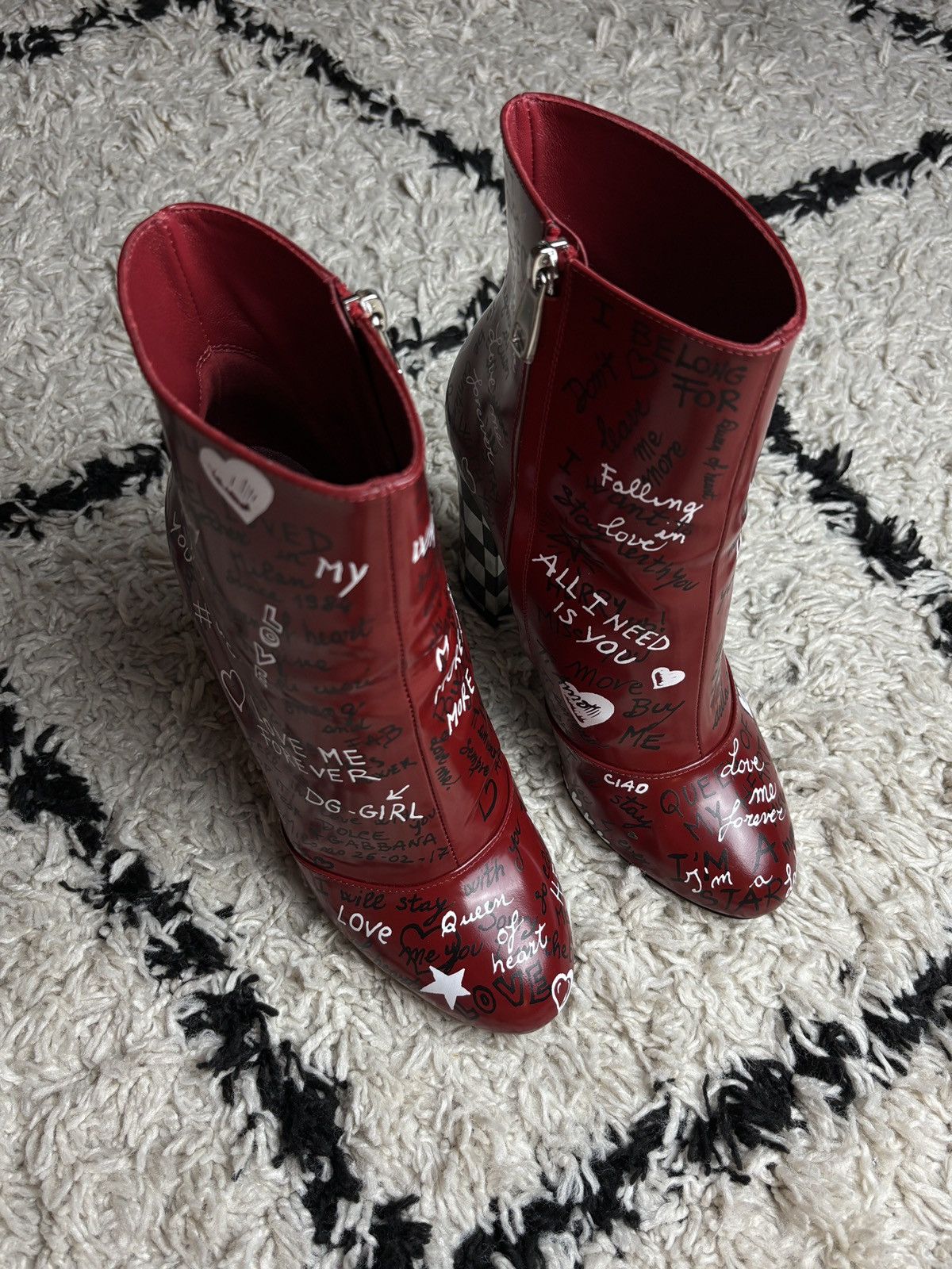 Dolce & Gabbana Dolce & Gabbana Patent Leather Graffiti Ankle Heeled Boots Size US 9 / IT 39 - 7 Thumbnail