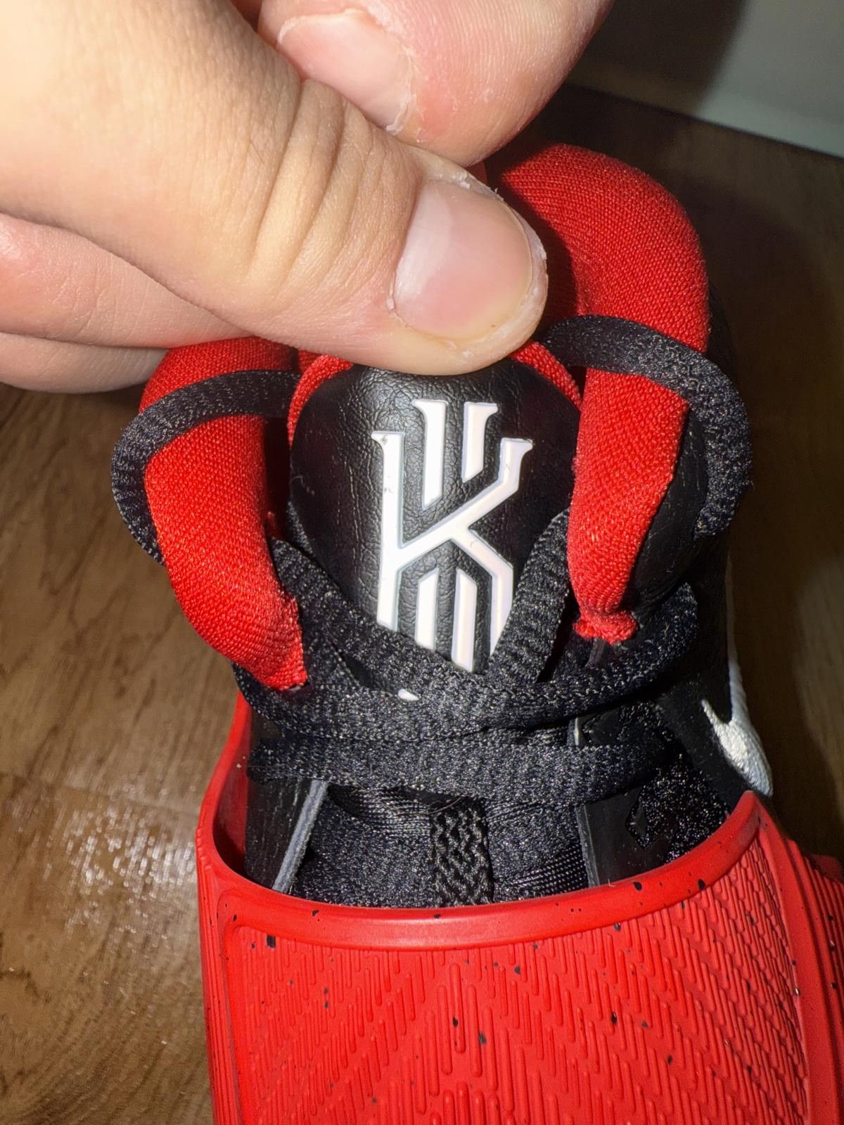 Nike Nike Kyrie 6 Team Black Univerity Red Size US 5 / EU 37 - 6 Thumbnail