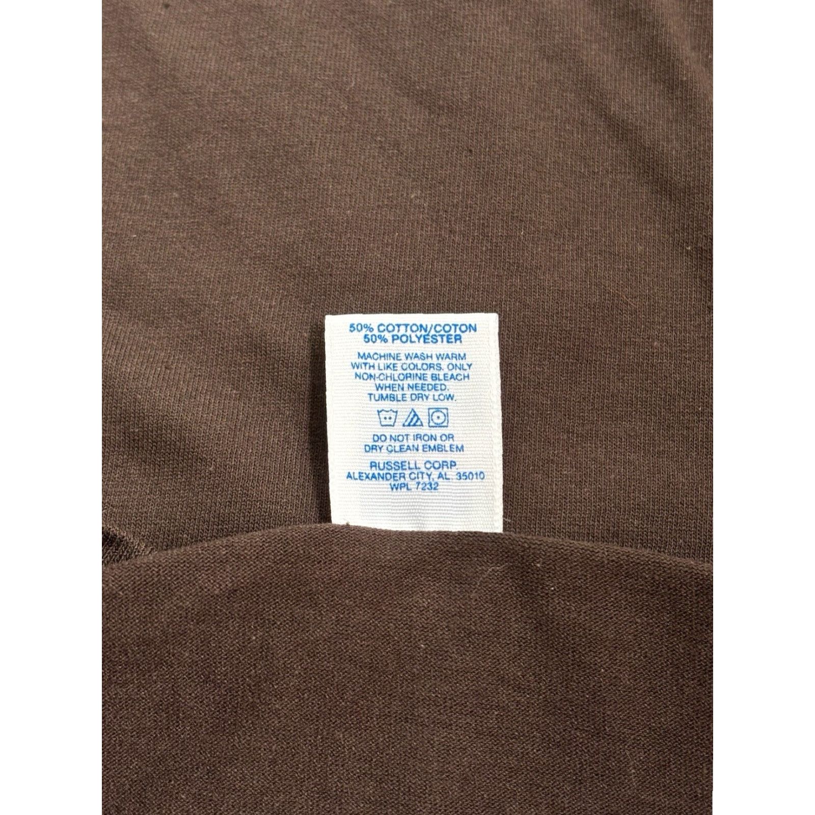 Russell Athletic VINTAGE Russell Athletic T-Shirt Mens 2XL Crew Neck Brown 90s Deadstock NWOT Athletic 90s Mens Size US XXL / EU 58 / 5 - 4 Thumbnail