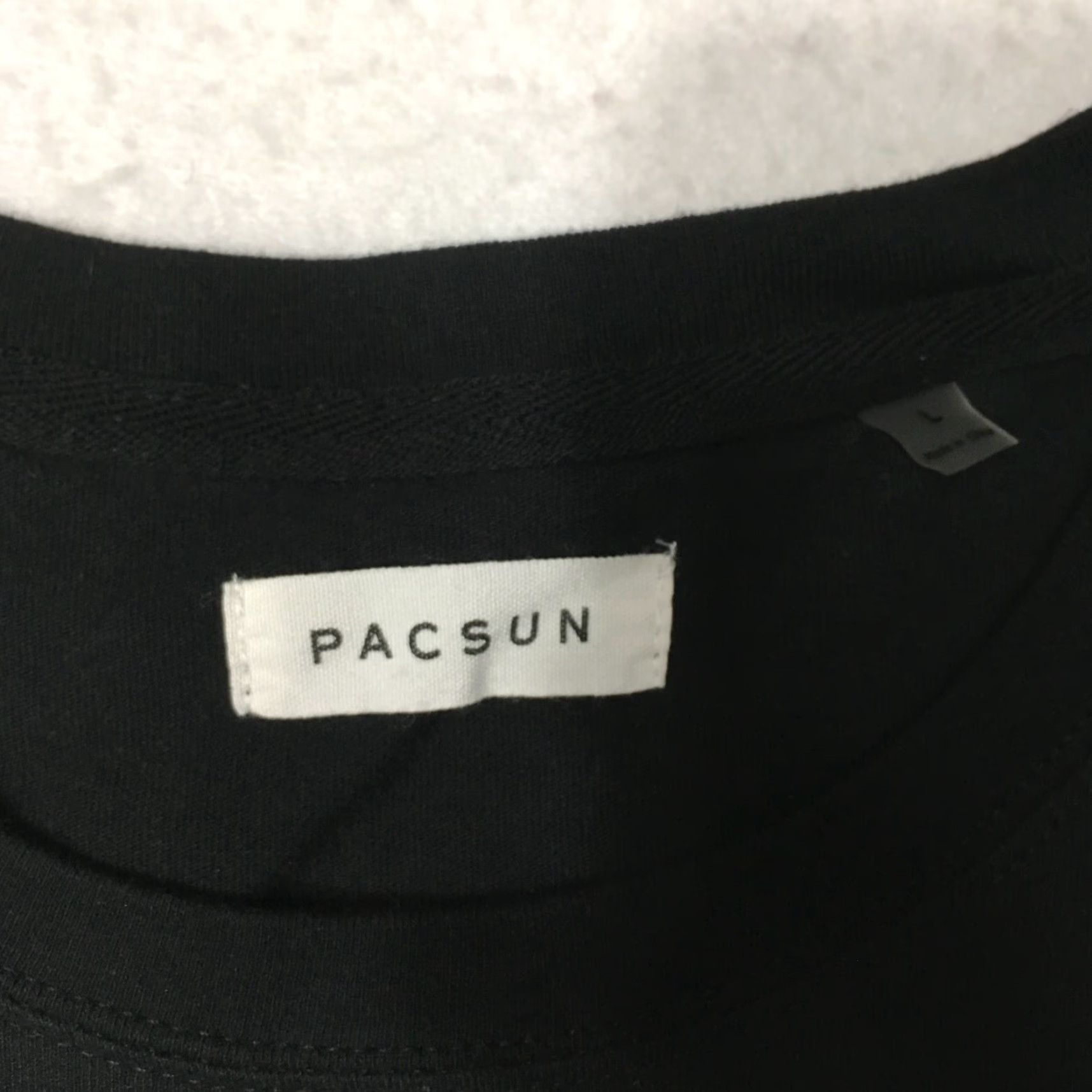 Pacsun Pacsun Black T-shirt Butterfly Embroidered Large Monarch Crew Neck Short Sleeve Unisex Adults 100% Cotton All Seasons Size L / US 10 / IT 46 - 4 Thumbnail