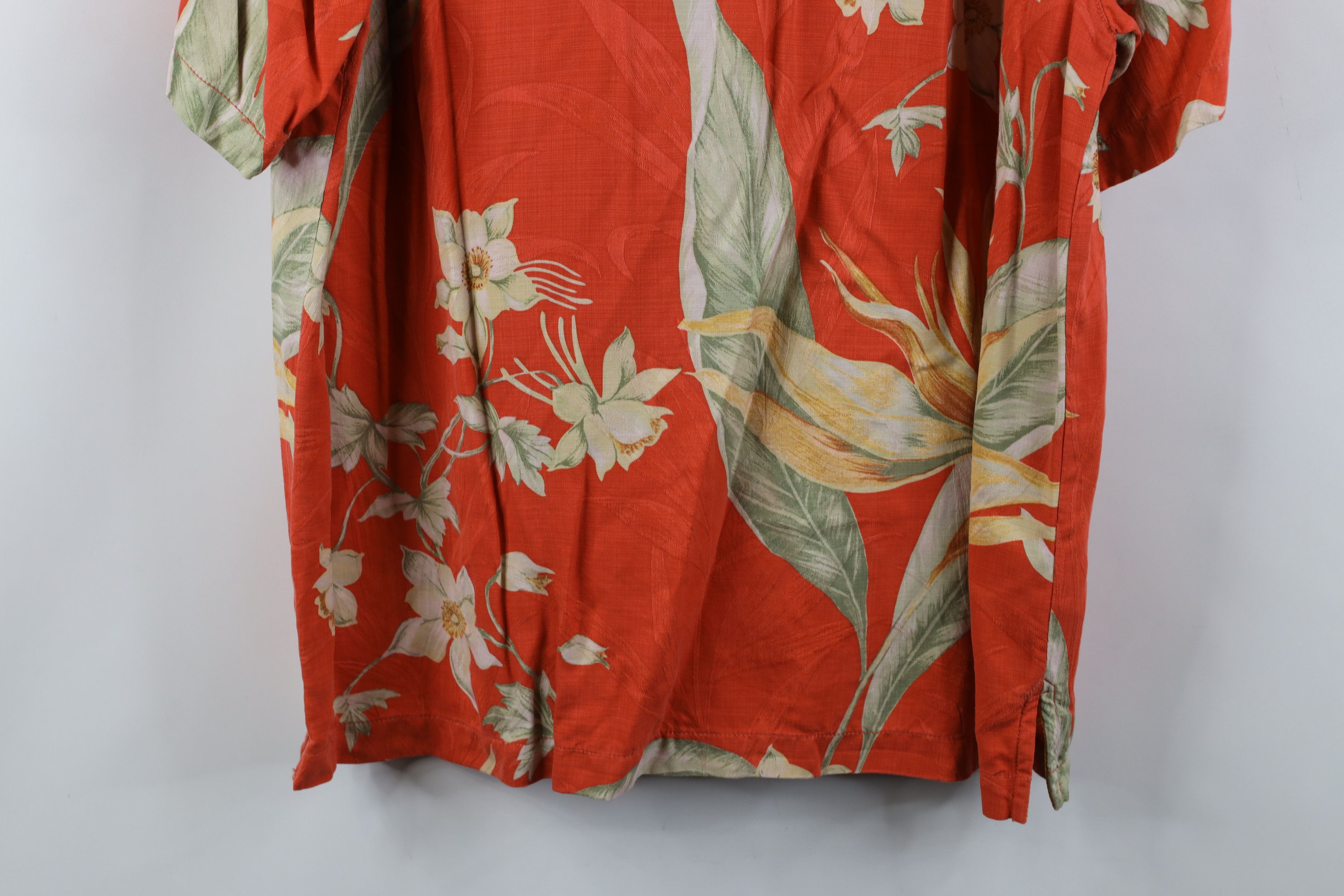 Tommy Bahama Vintage Y2K Tommy Bahama Looped Collar Button Shirt Luau Size US L / EU 52-54 / 3 - 14 Thumbnail