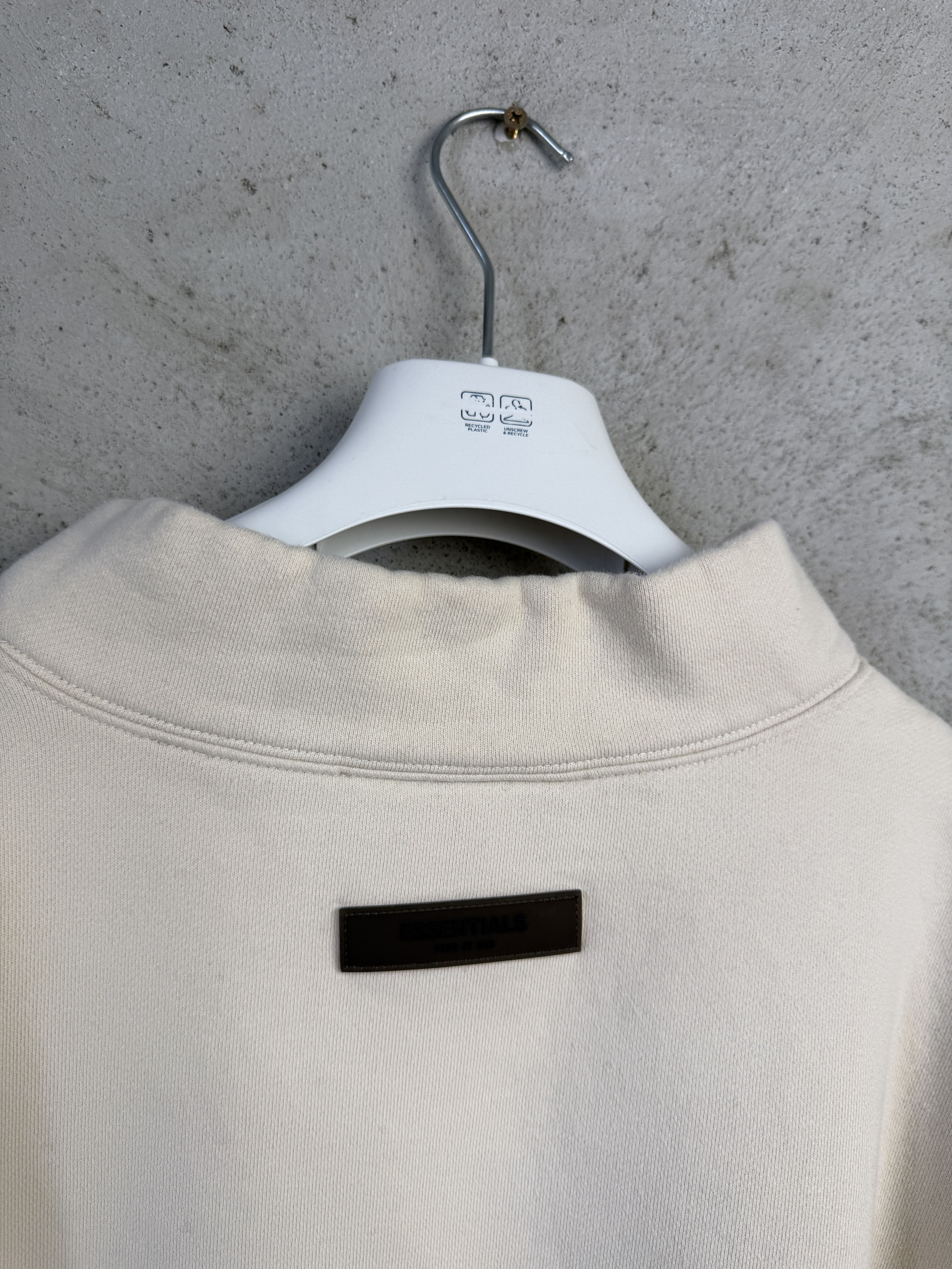 Essentials Essentials Fear of God mock neck sweatshirt crewneck Size US S / EU 44-46 / 1 - 7 Thumbnail