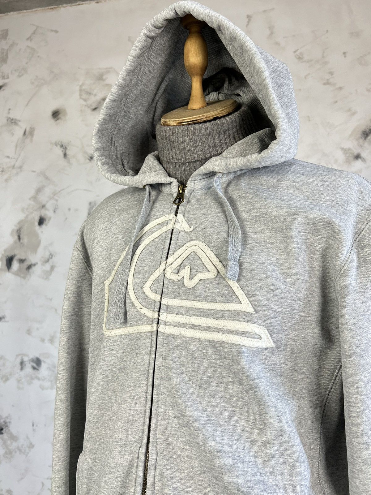 Quiksilver Vintage Quiksilver Hoodie Size L Size US L / EU 52-54 / 3 - 3 Thumbnail