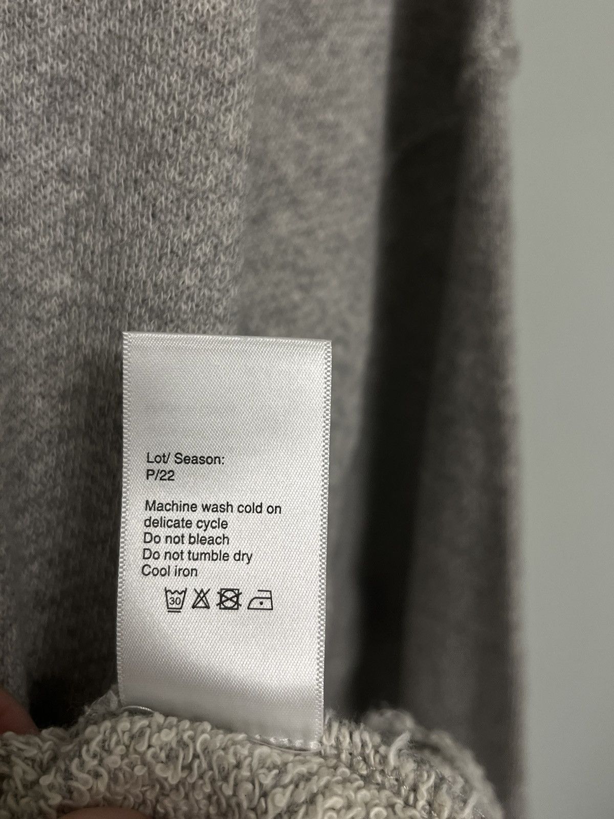 R13 Shredded Edge Oversized Crewneck. Medium Size M / US 6-8 / IT 42-44 - 8 Thumbnail
