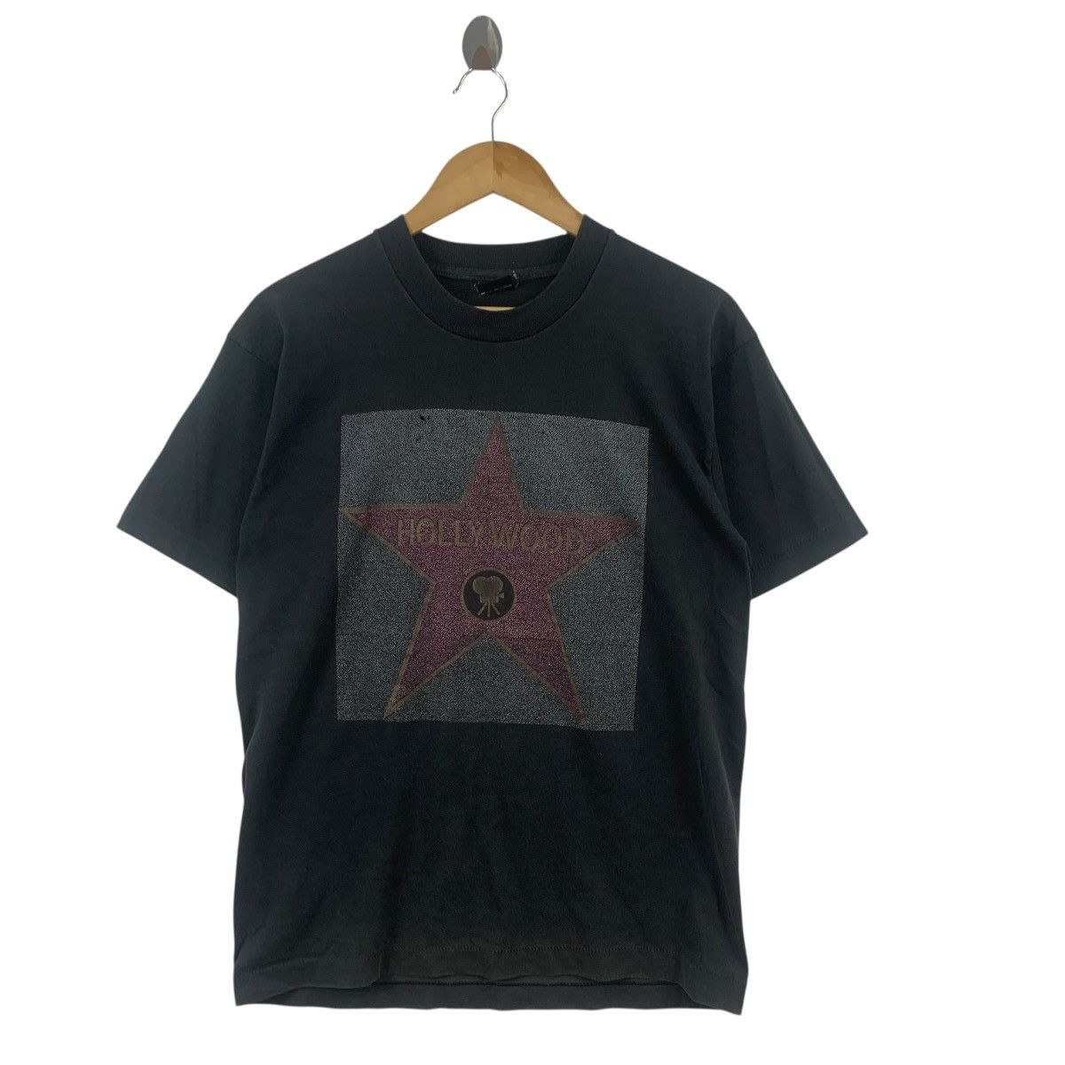 Vintage Vintage 90’ HOLLYWOOD WALK OF FAME Stars Thrashed Tee Shirt Size US L / EU 52-54 / 3 - 4 Thumbnail