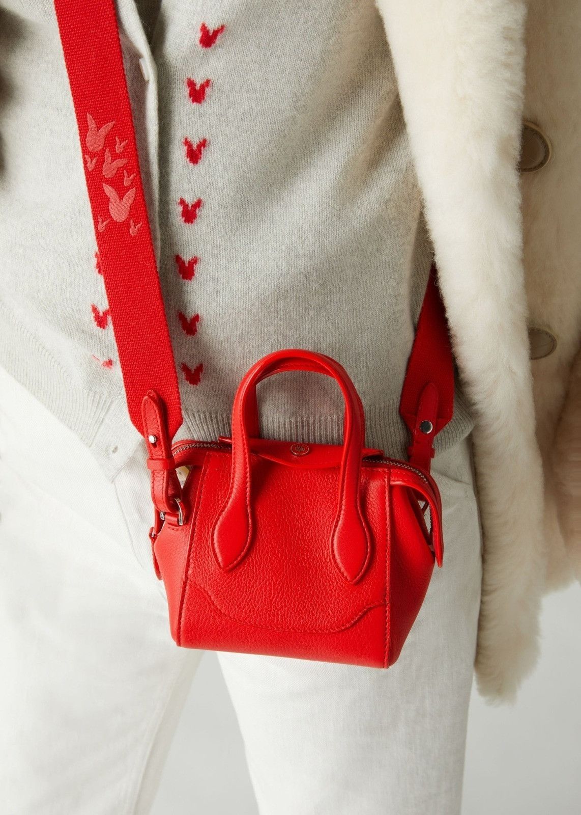 Loro Piana o1srvl11e0924 Size: / OS Happy Day Nano Shoulder Bag in Red Size ONE SIZE - 7 Thumbnail