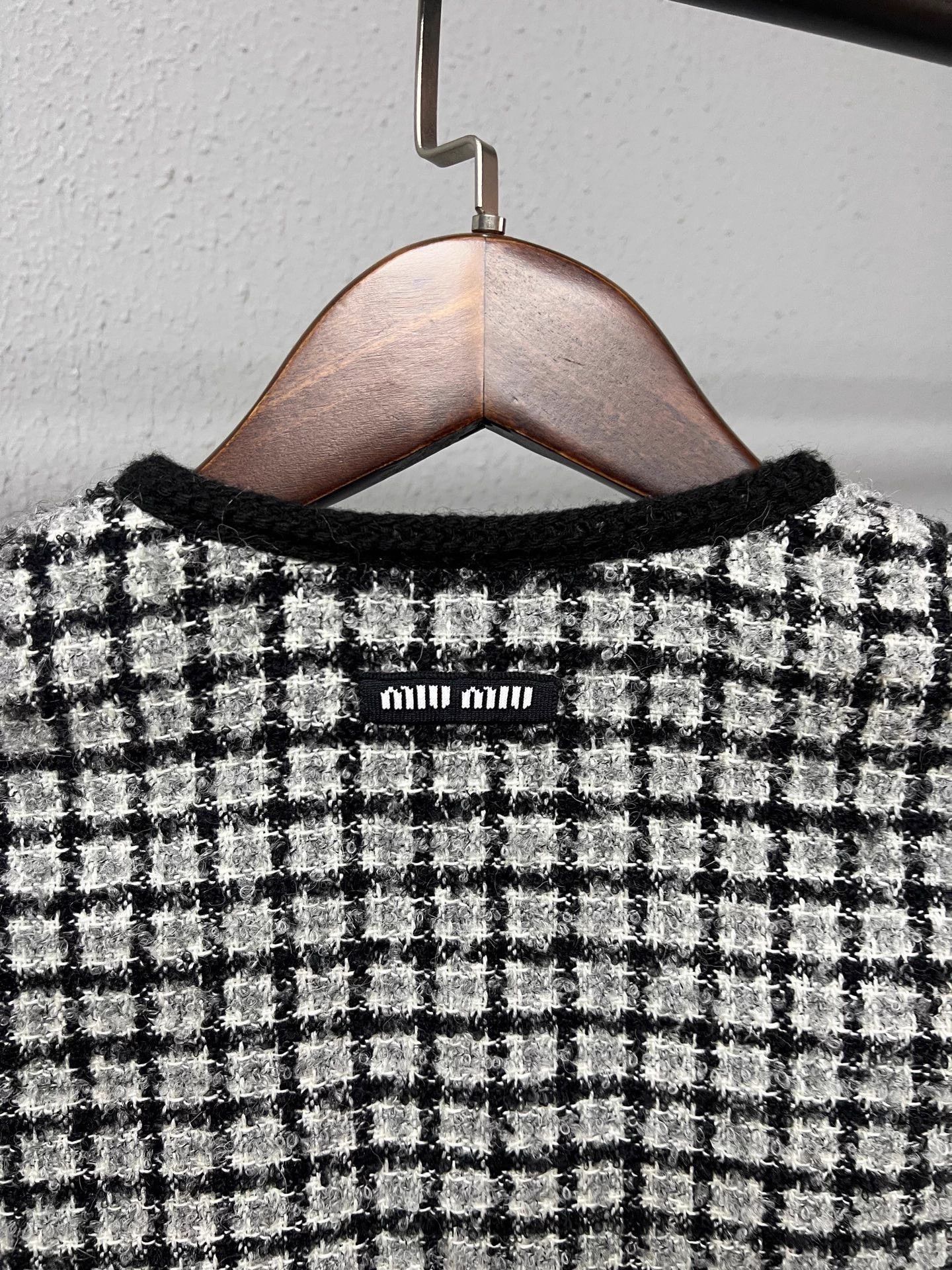 Miu Miu Miumiu Black and White Tweed Plaid Coat with Gold Buttons Size XS / US 0-2 / IT 36-38 - 4 Thumbnail