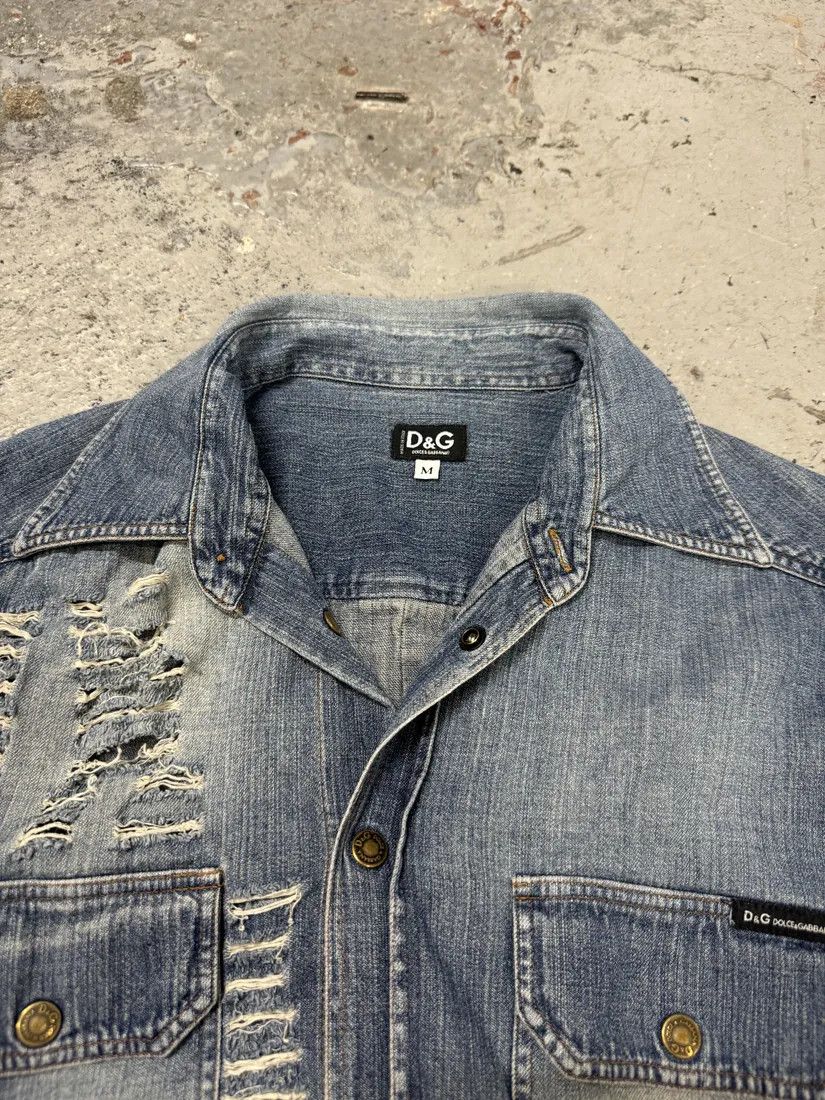 Designer × Dolce & Gabbana × Vintage 2000s Dolce & Gabbana Distressed Blue Denim Vest Size XS / US 0-2 / IT 36-38 - 9 Thumbnail