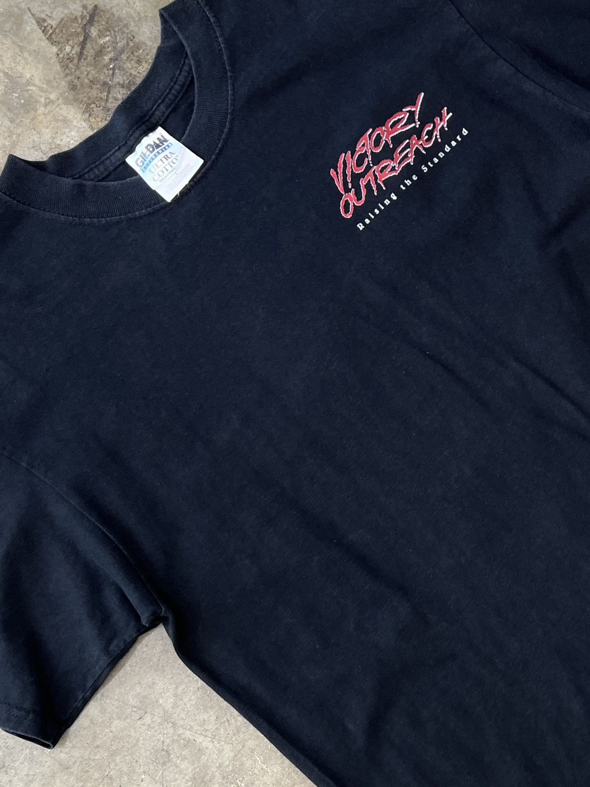 Vintage Vintage Victory Outreach Religious Crusades Tee Large Size US L / EU 52-54 / 3 - 4 Thumbnail