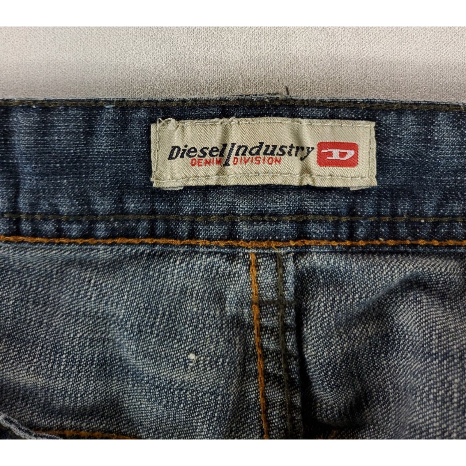 Diesel Diesel Jeans Murran Loose Straight Mens 35 Blue 34 (35x33 Actual) Industry Blue Jeans 34 35x33 Regular Mens Size US 35 - 5 Thumbnail