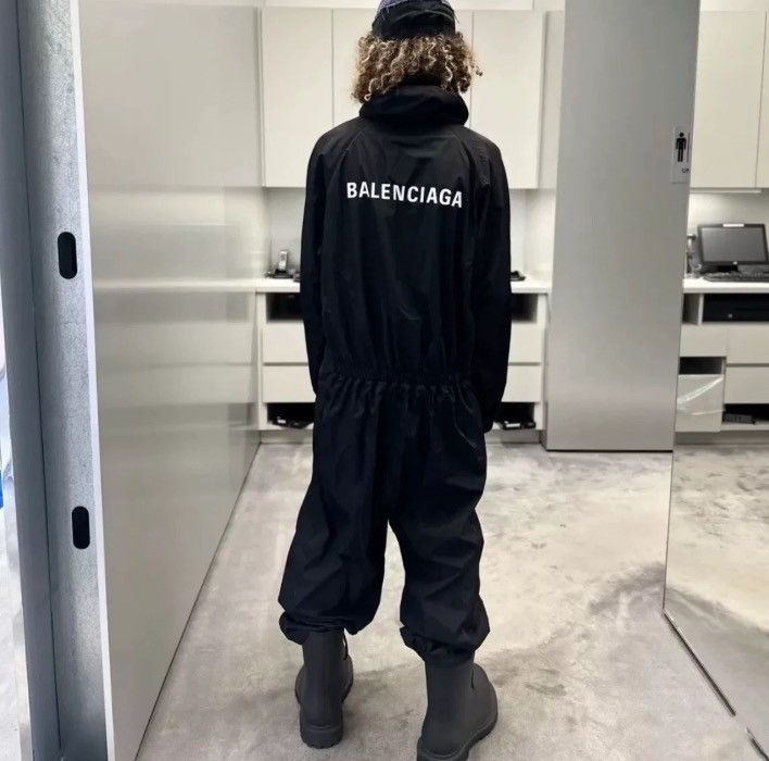 Balenciaga Balenciaga nylon jumpsuit2410-Nextarrow Size US 27 - 7 Thumbnail