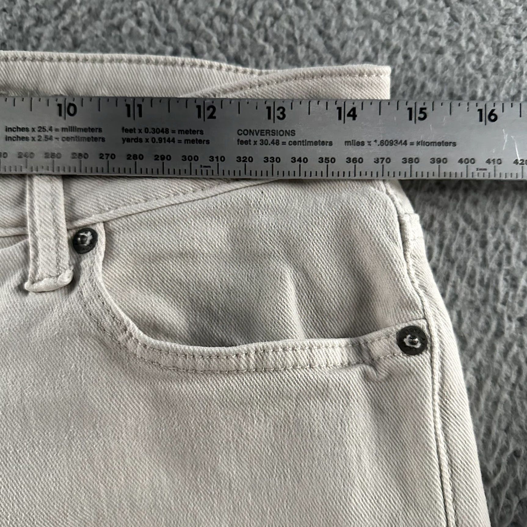 American Eagle Outfitters VINTAGE American Eagle Jeans Athletic Skinny Distressed 29x29 Beige Cotton Blend Mens Jeans Size US 29 - 6 Thumbnail