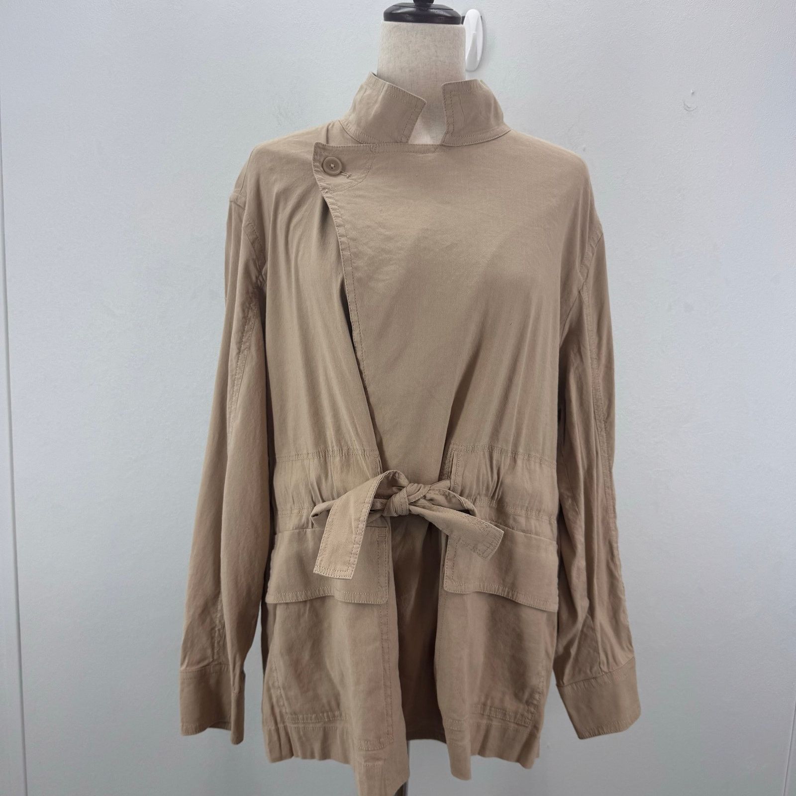 Vince VINCE Drapey Linen Blend Jacket sz M Oat Neutral Safari Size M / US 6-8 / IT 42-44 - 3 Thumbnail