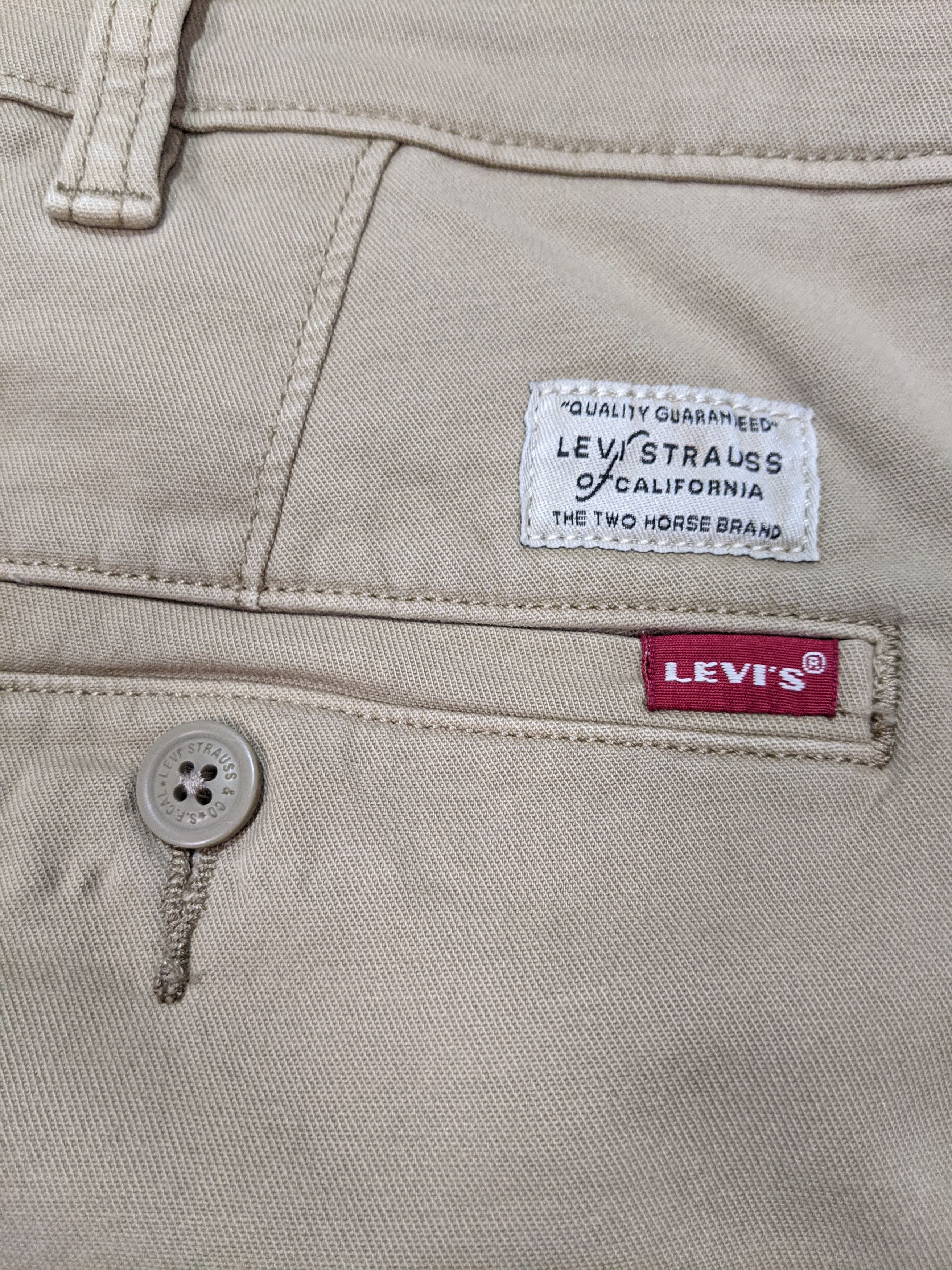 Levi's Vintage Levis Chinos Beige Pants W40 L32 | Tapered Fit Size US 40 / EU 56 - 7 Thumbnail