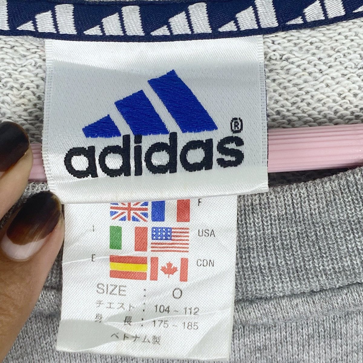 Adidas Adidas Sweatshirt Crewneck Pullover Jumper Size US L / EU 52-54 / 3 - 6 Thumbnail
